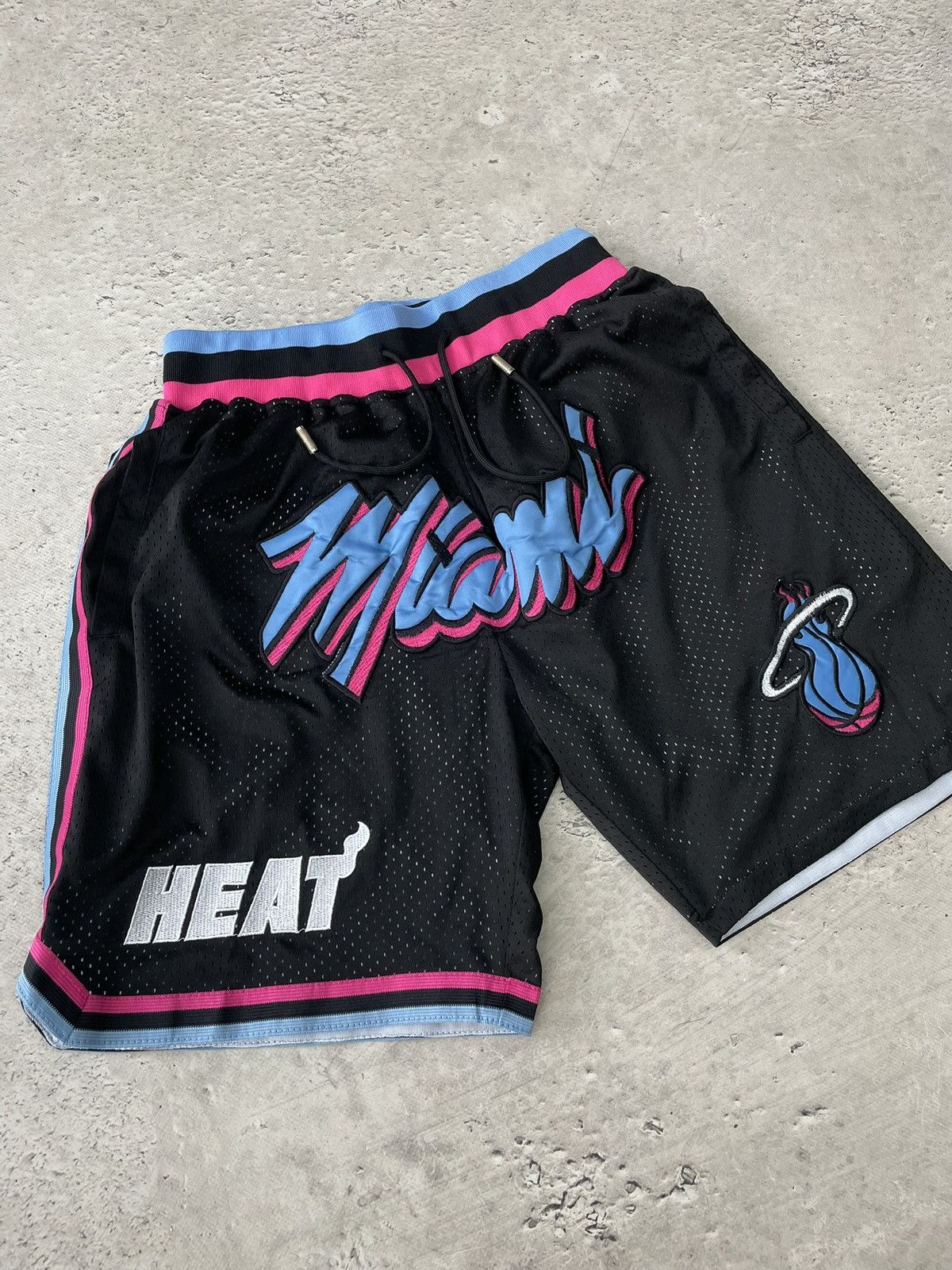 Just Don Just Don Miami Heat NBA shirt basketball y2k hype Size US 32 / EU 48 - 2 Thumbnail