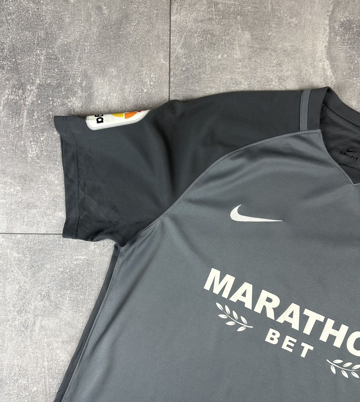 Nike Nike Malaga CF 2017/18 Away Soccer Football Jersey Size US XL / EU 56 / 4 - 2 Thumbnail
