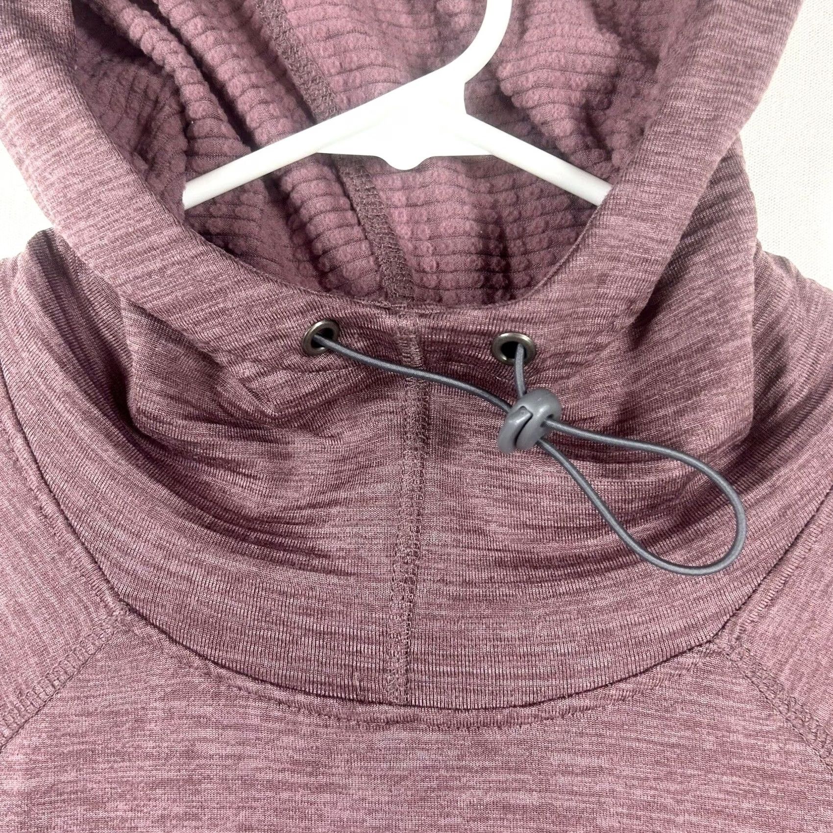 Reebok Reebok Pullover Hooded Cowl Neck Long Sleeve Athletic Women L Red Activewear Running Gym Stay Trendy Size L / US 10 / IT 46 - 7 Thumbnail