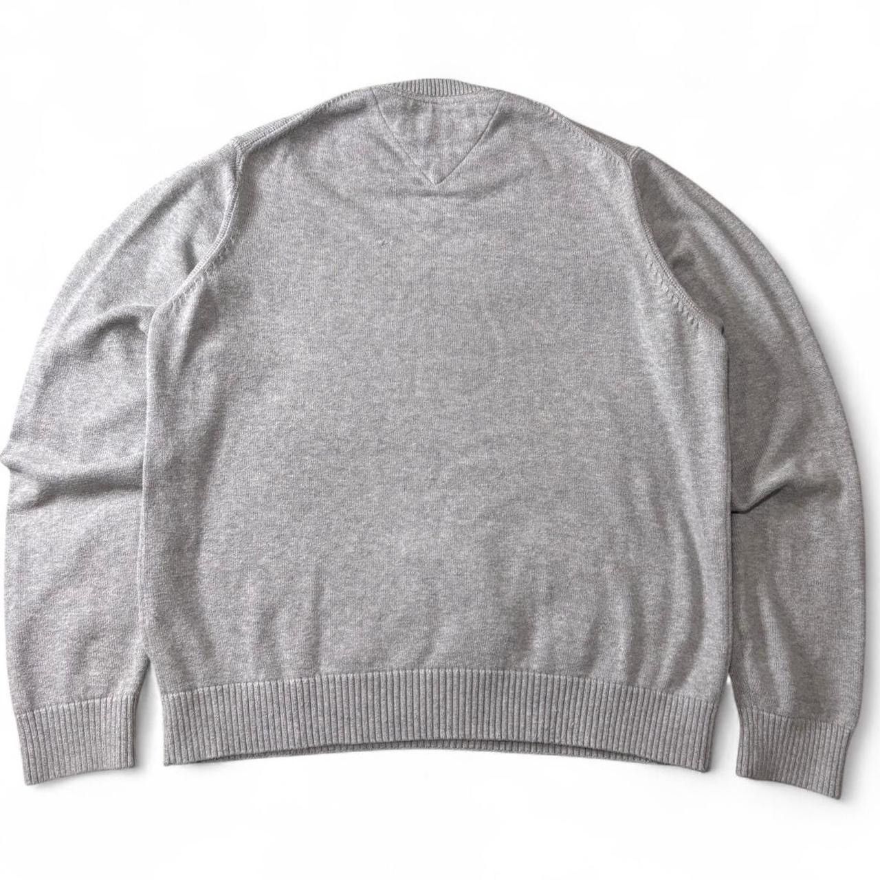 Tommy Hilfiger Vintage Style Tommy Hilfiger Light Grey V Neck Sweater - M Size US M / EU 48-50 / 2 - 7 Thumbnail