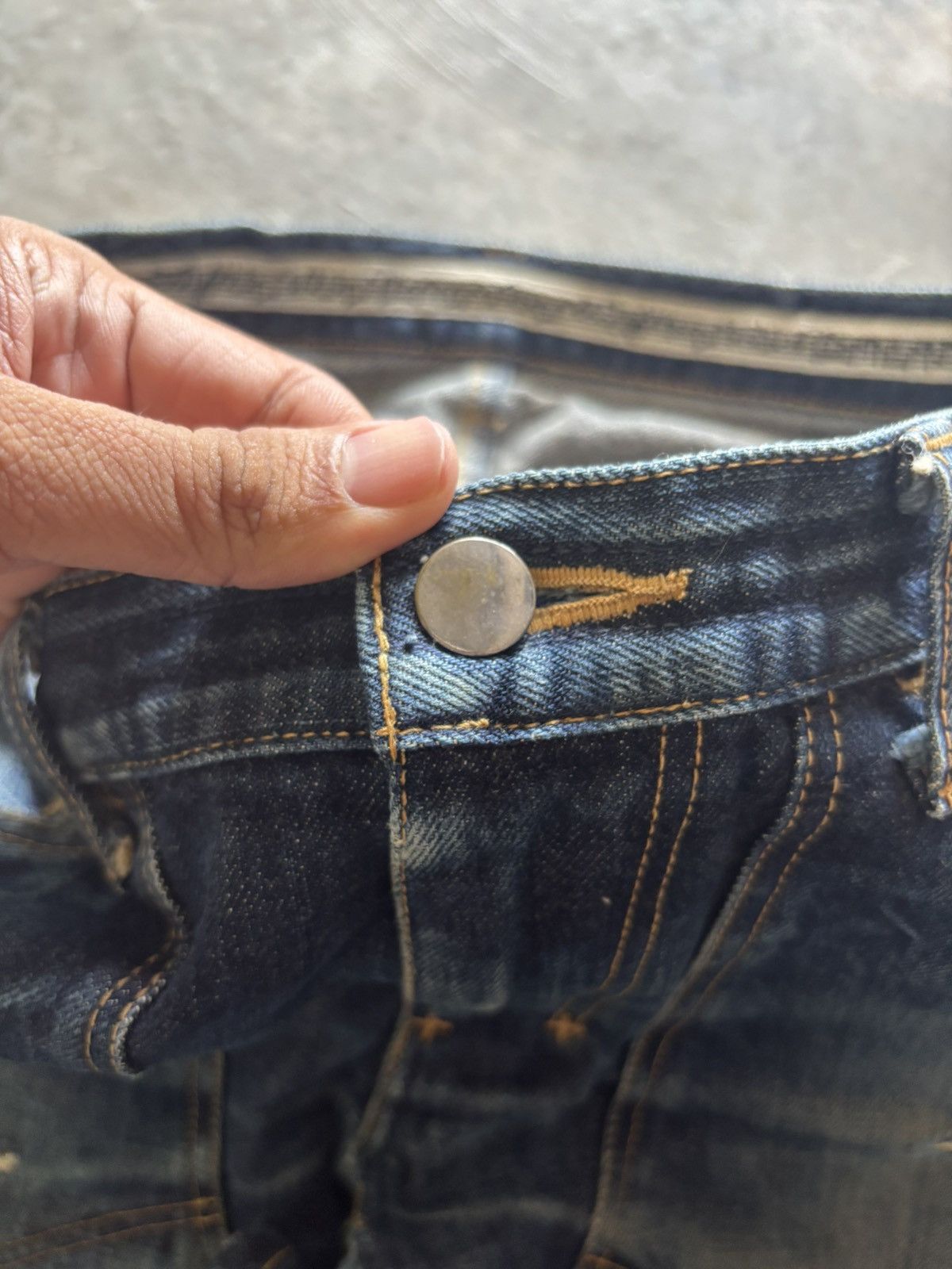 Number (N)ine DISTRESSED NUMBER (N)INE BIRDS DOUBLE KNEE CARPENTER DENIM Size US 32 / EU 48 - 3 Thumbnail