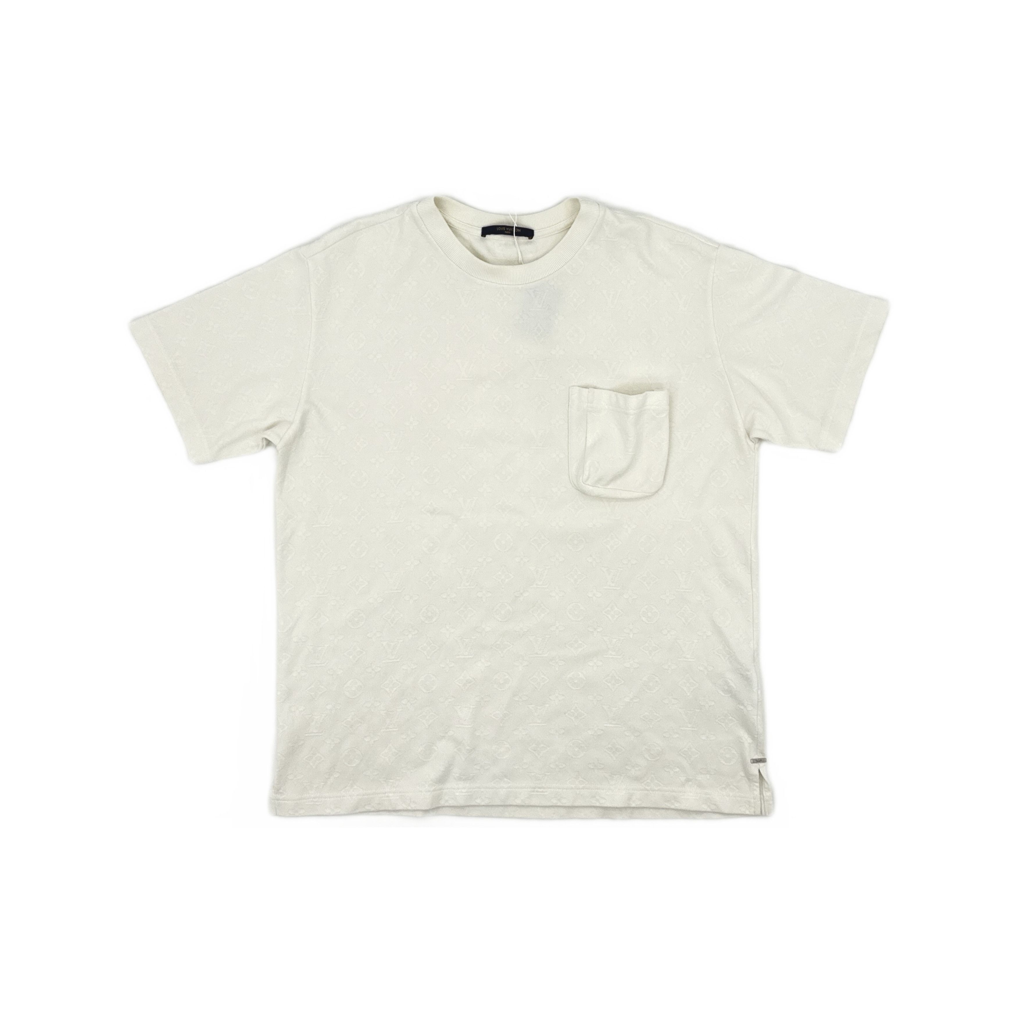 Louis Vuitton Louis Vuitton Monogram Embossed Pocket T-Shirt L Size US L / EU 52-54 / 3 - 1 Thumbnail