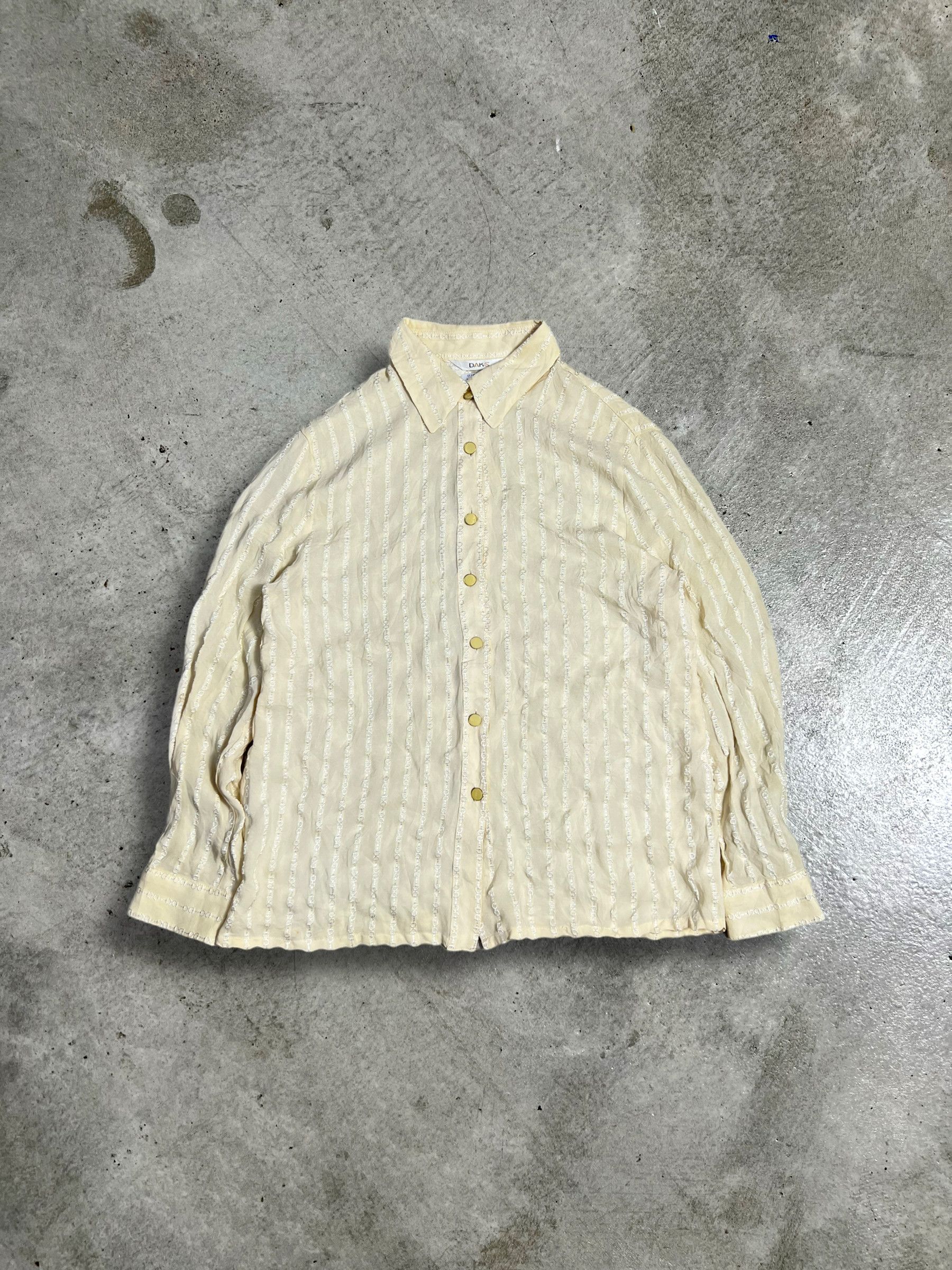 DAKS Vintage DAKS Monogram Buttons Up Shirt (L) GTMPT426 Size US L / EU 52-54 / 3 - 1 Thumbnail