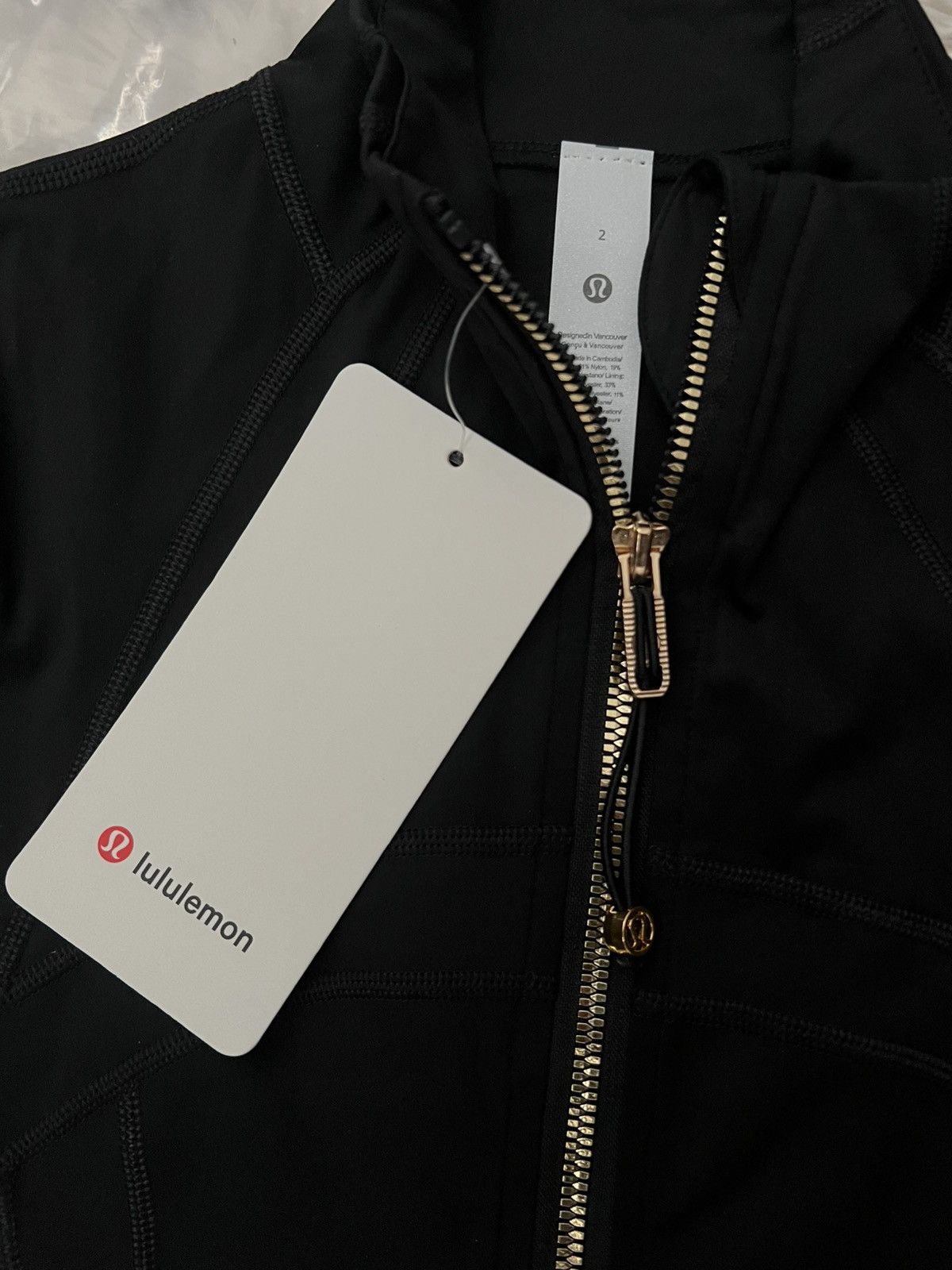 Lululemon Black Define Jacket Nulu Size XS / US 0-2 / IT 36-38 - 3 Thumbnail