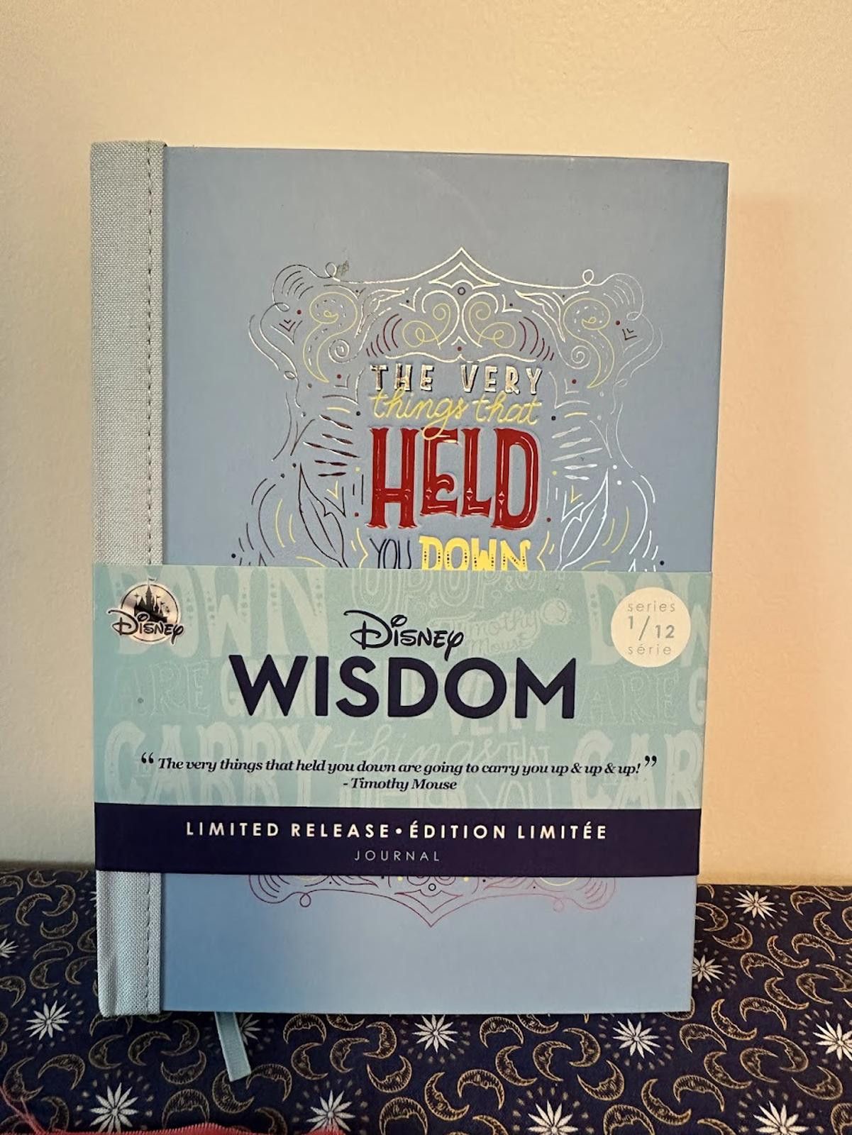 Disney NWT Disney Store Wisdom Collection Dumbo Journal Size ONE SIZE - 1 Thumbnail
