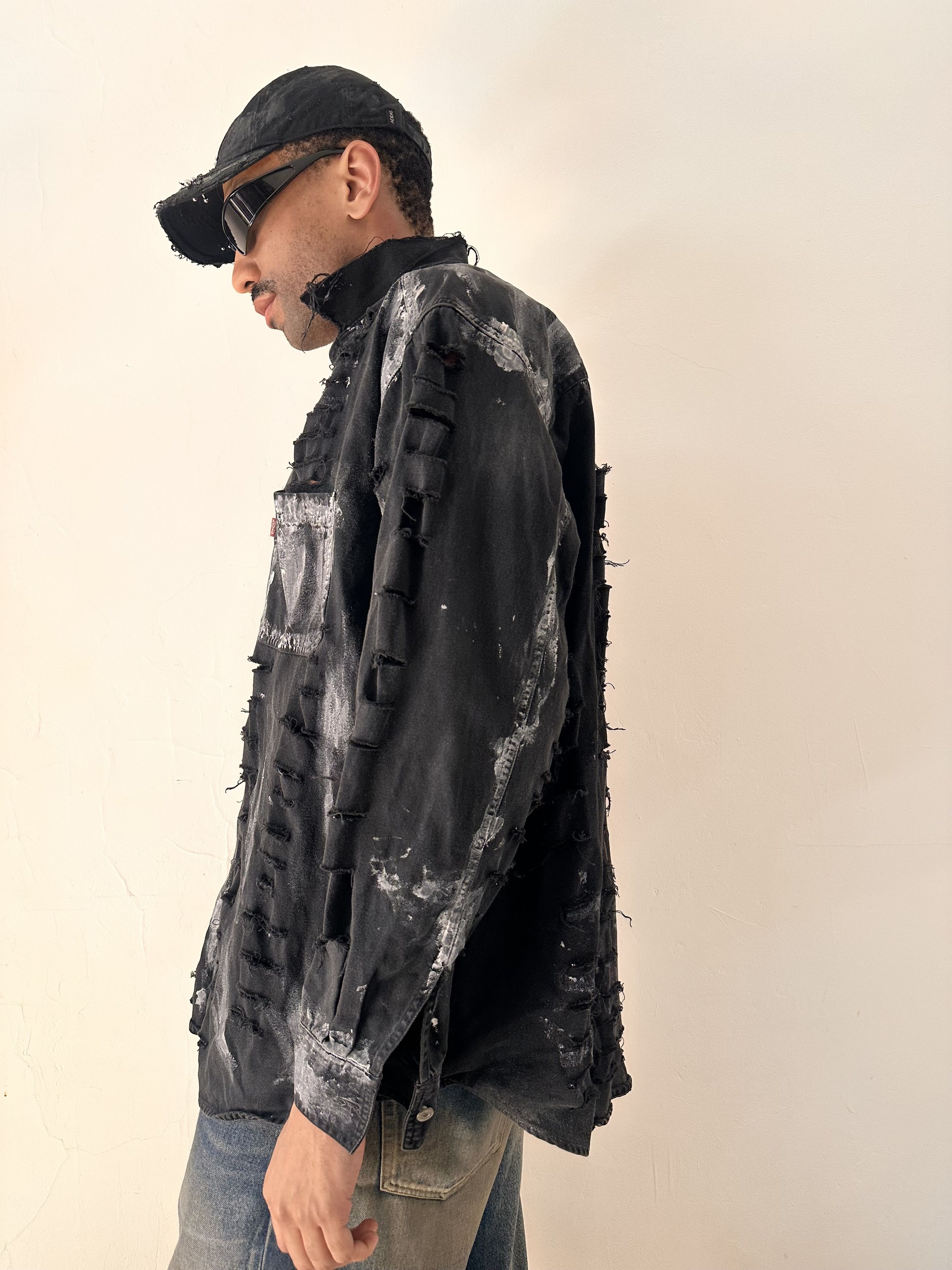 Levi's ASTROBOI* x Levis Black Painted Denim Grunge Shirt - XL Size US XL / EU 56 / 4 - 5 Thumbnail