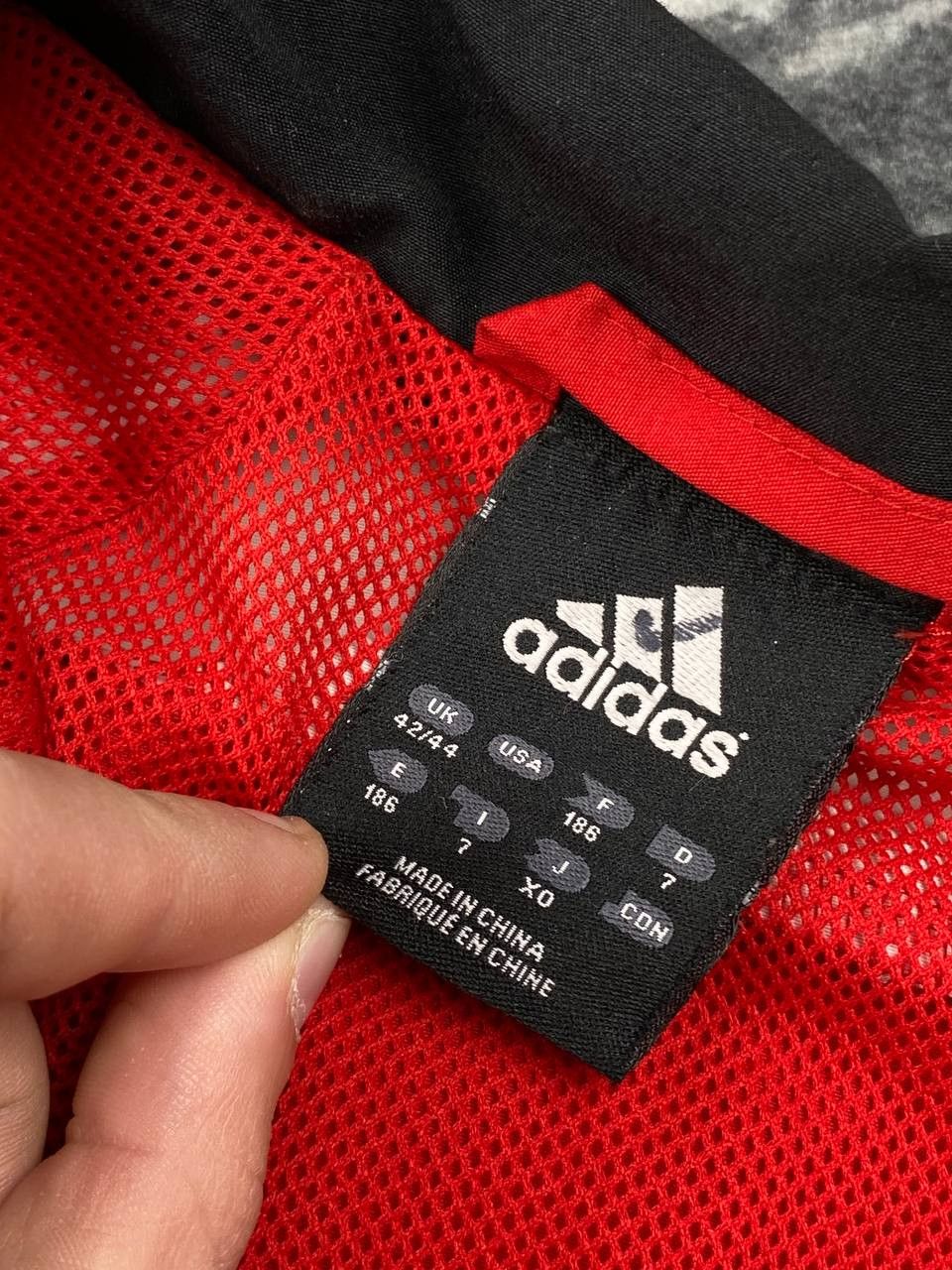 Adidas Vintage Adidas Liverpool FC Football Windbreak Jacket Size US XL / EU 56 / 4 - 9 Thumbnail