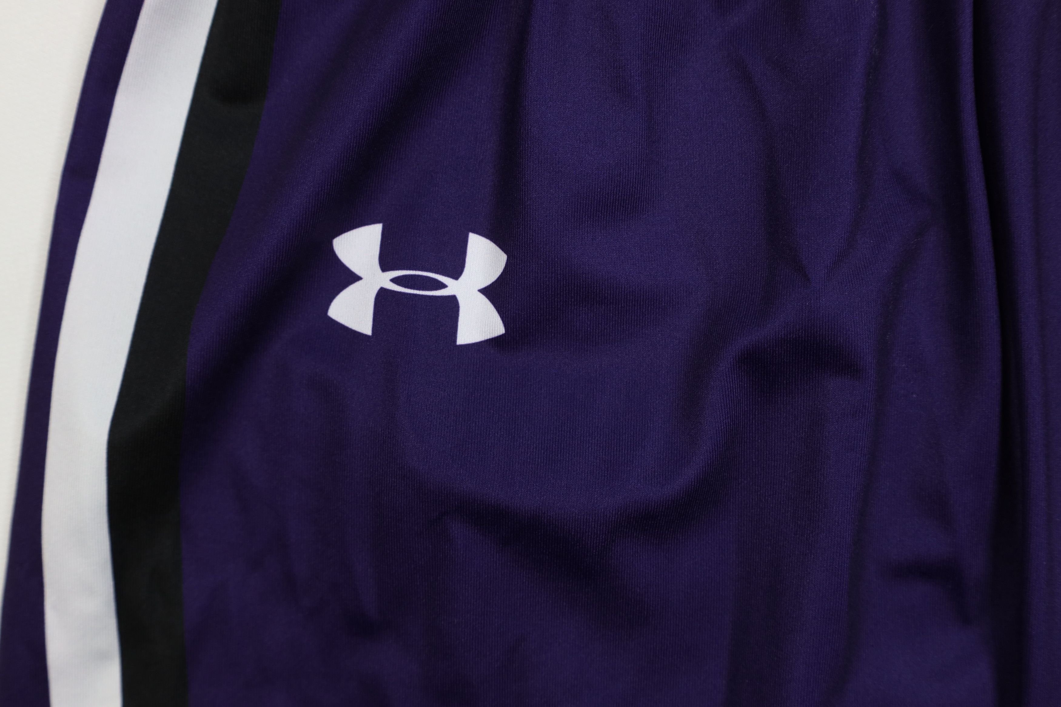 Under Armour Sample Under Armour Northwestern University Shorts Size US 34 / EU 50 - 6 Thumbnail