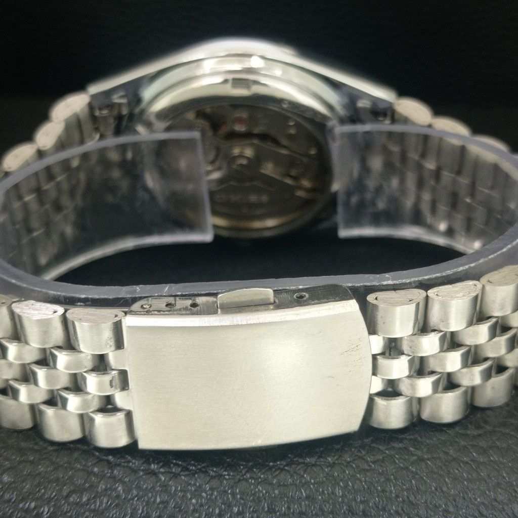 Seiko REFURBISHED VINTAGE SEIKO 5 AUTO JAPAN MENS WATCH a443334 Size 38 - 2 Thumbnail