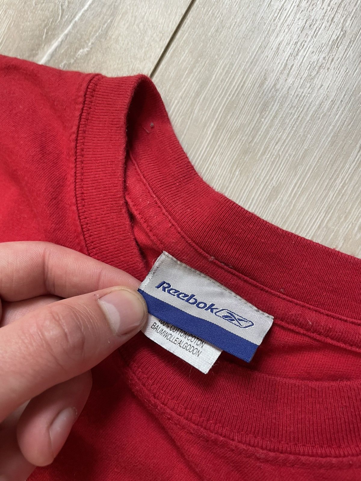 Reebok × Vintage Vintage Reebok Liverpool UEFA 2006 Final Winner Red T-shirt Size US XL / EU 56 / 4 - 5 Thumbnail