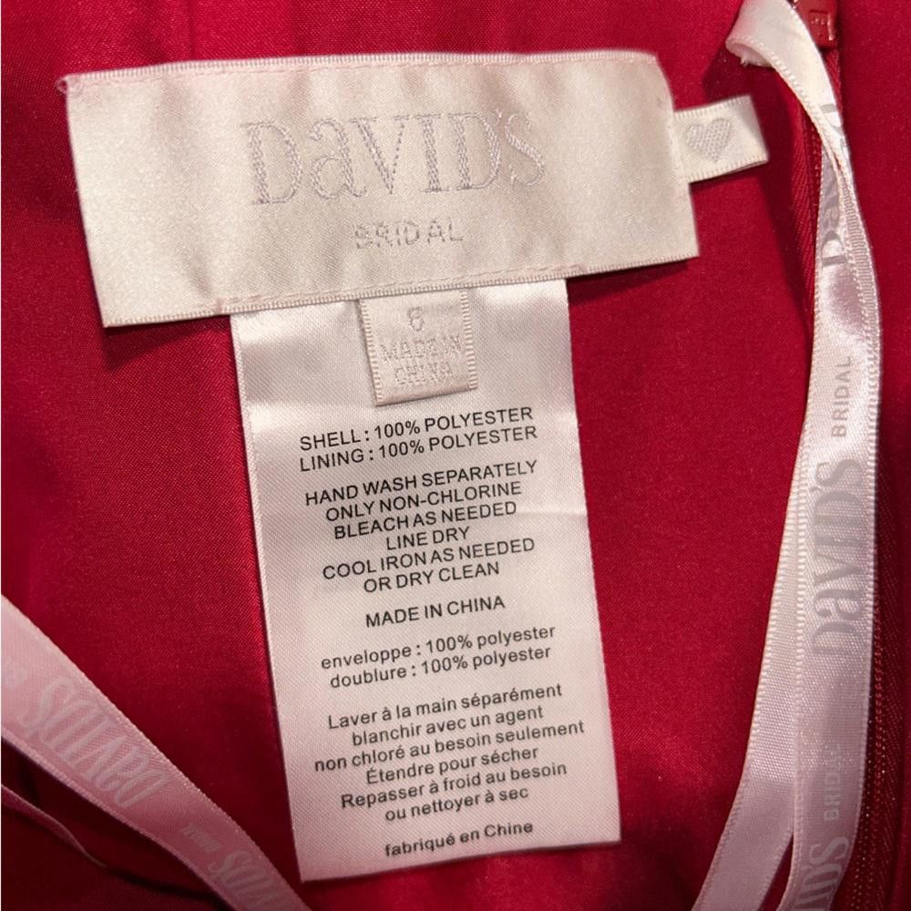 Designer David’s Bridal l Crinkle Chiffon Sweetheart Dress Size 6 Size M / US 6-8 / IT 42-44 - 5 Thumbnail