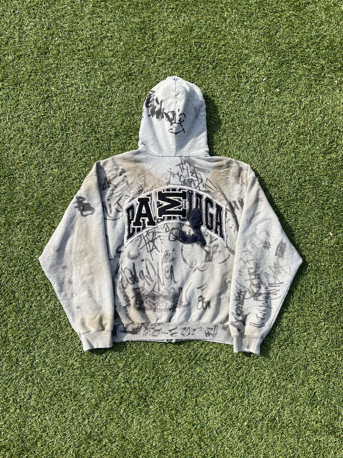 Balenciaga SS23 “Mudshow” - Balenciaga Grey Graffiti Skater Sweatpants Size US 30 / EU 46 - 6 Thumbnail