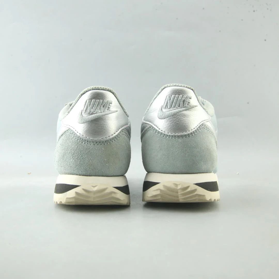 Nike Nike Wmns Cortez Textile sneakers Light Pumice Silver Size US 7.5 / EU 40-41 - 4 Thumbnail