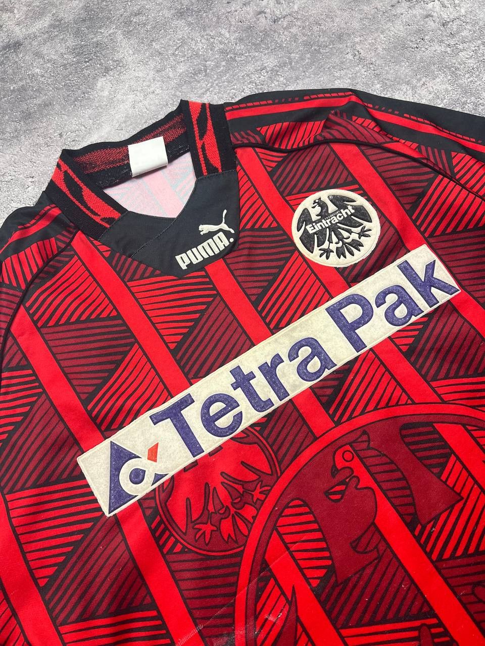 Puma Eintracht Frankfurt 1995-1996 Home Long Sleeve Jersey Size US M / EU 48-50 / 2 - 5 Thumbnail
