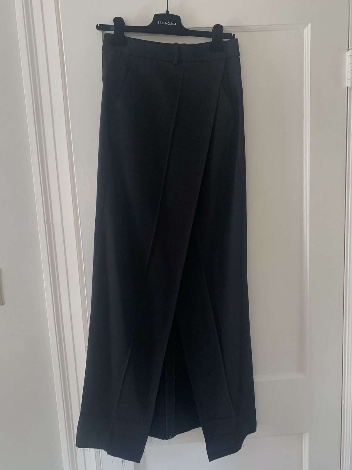 Balenciaga Balenciaga Slit Tailored Wool Midi Skirt Size 26" / US 2 / IT 38 - 3 Thumbnail