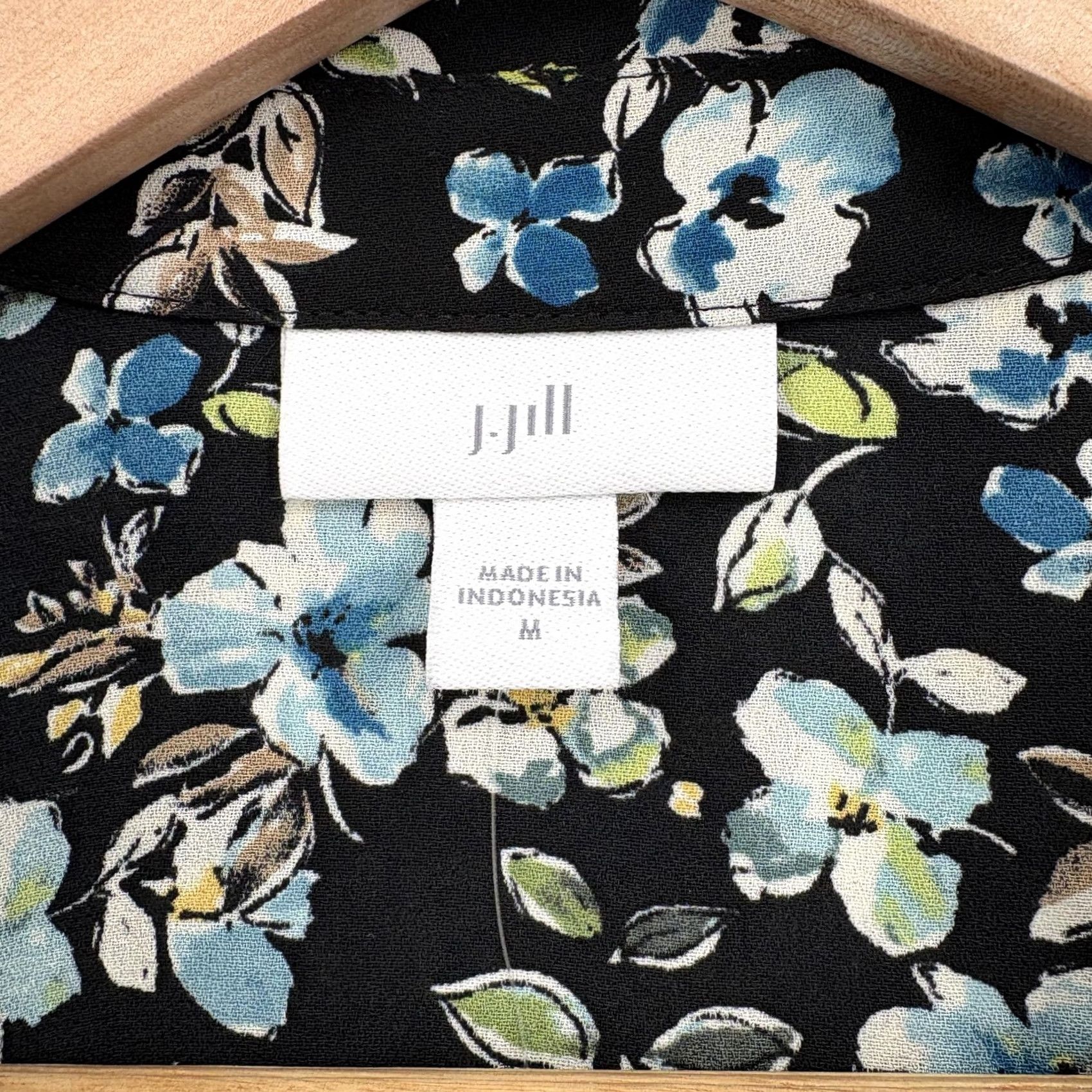J. Jill J. Jill Tunic Top Womens Medium Black Floral Button Front Long Sleeve Shirt NWT Size M / US 6-8 / IT 42-44 - 4 Thumbnail