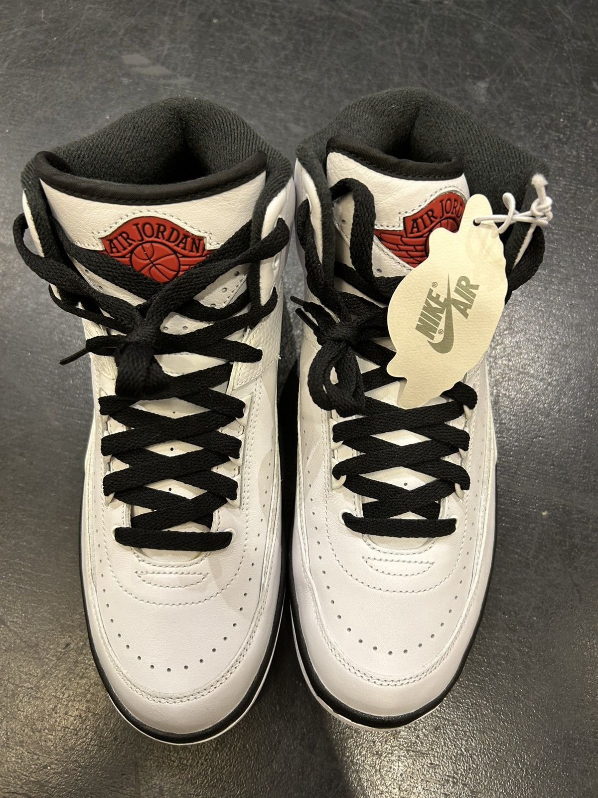 Jordan Brand Jordan 2 Retro OG ‘Chicago’ Size US 8.5 / EU 41-42 - 6 Thumbnail