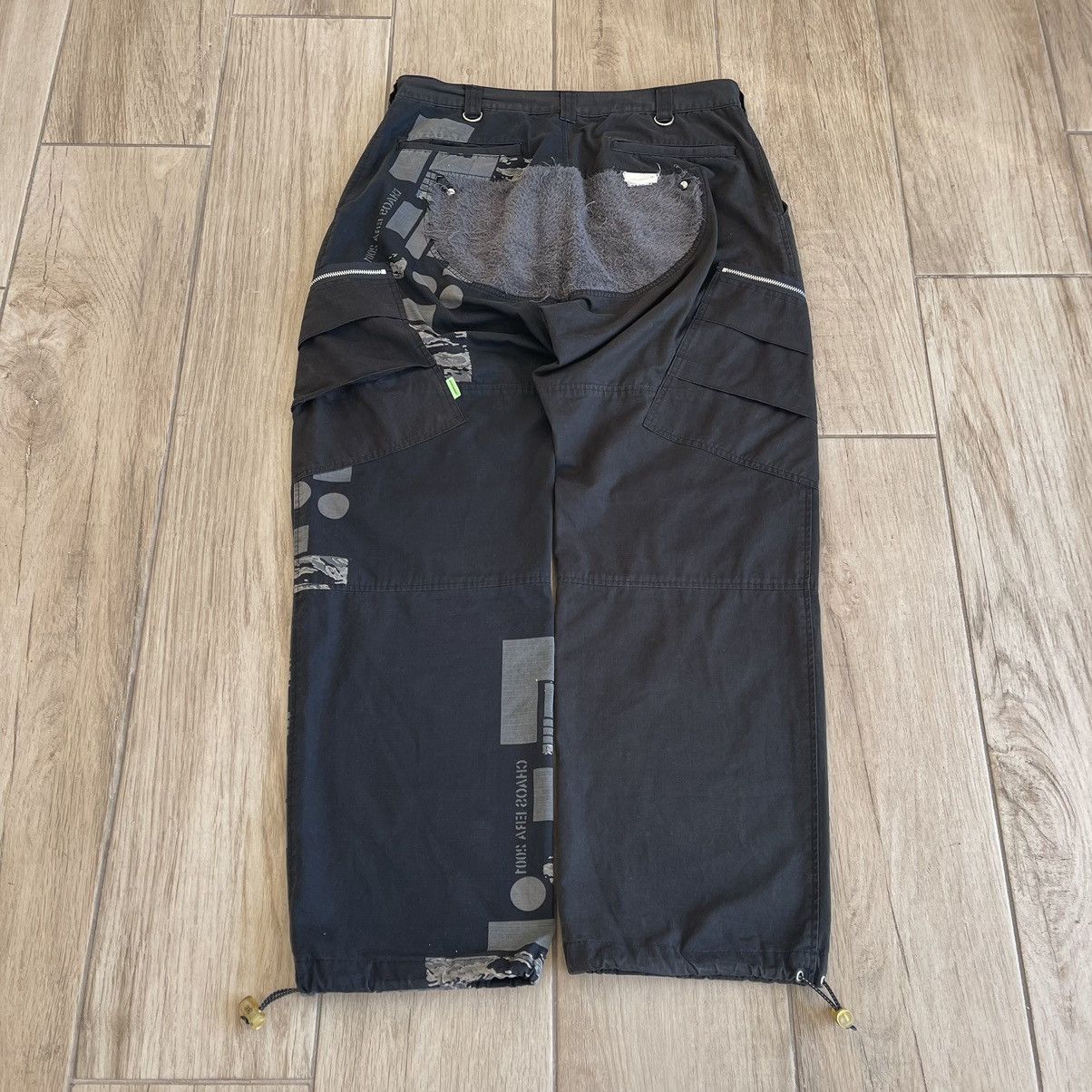 Undercover SS2001 Chaotic Discord Cargo Straight Pants Size US 33 - 2 Thumbnail
