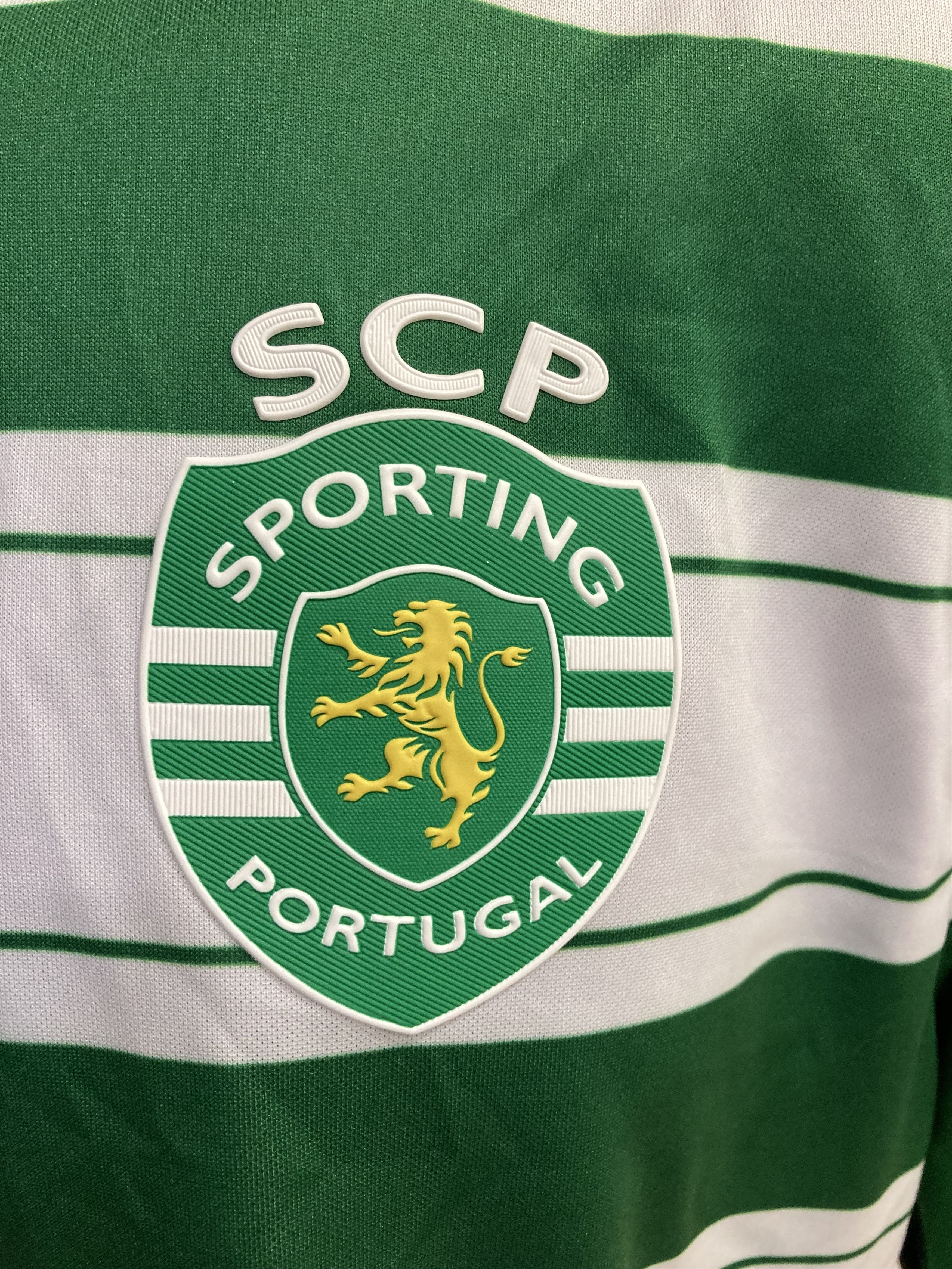 Nike Sporting Lisbon CP Nike 2022/23 Home Football Soccer Jersey Size US XL / EU 56 / 4 - 4 Thumbnail
