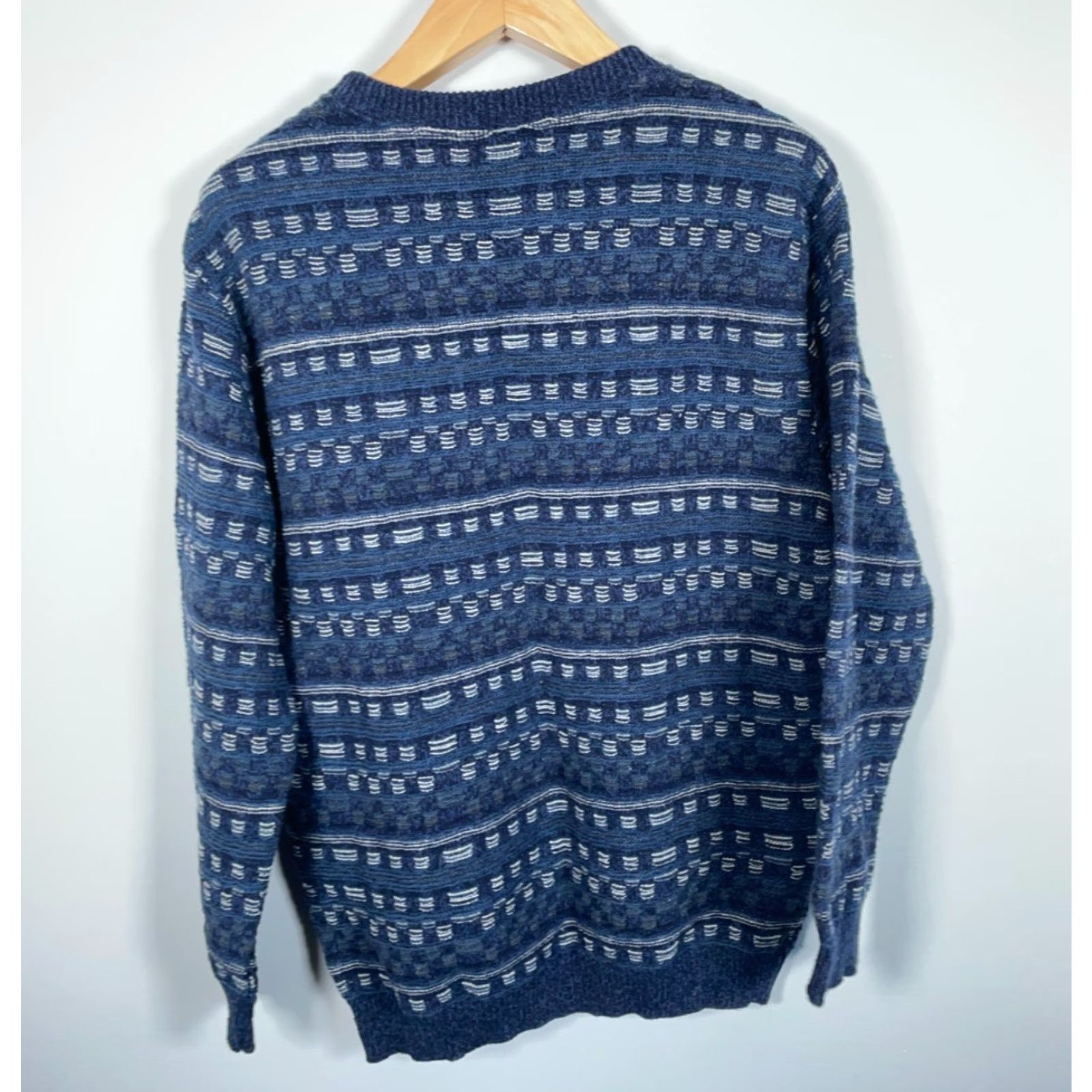 Vintage VINTAGE Falls Creek Sweater Men Large Blue Geometric Chunky-Knit Crew Neck Wool-Blend Pullover 90s Dad Style Unworn Size US L / EU 52-54 / 3 - 2 Thumbnail