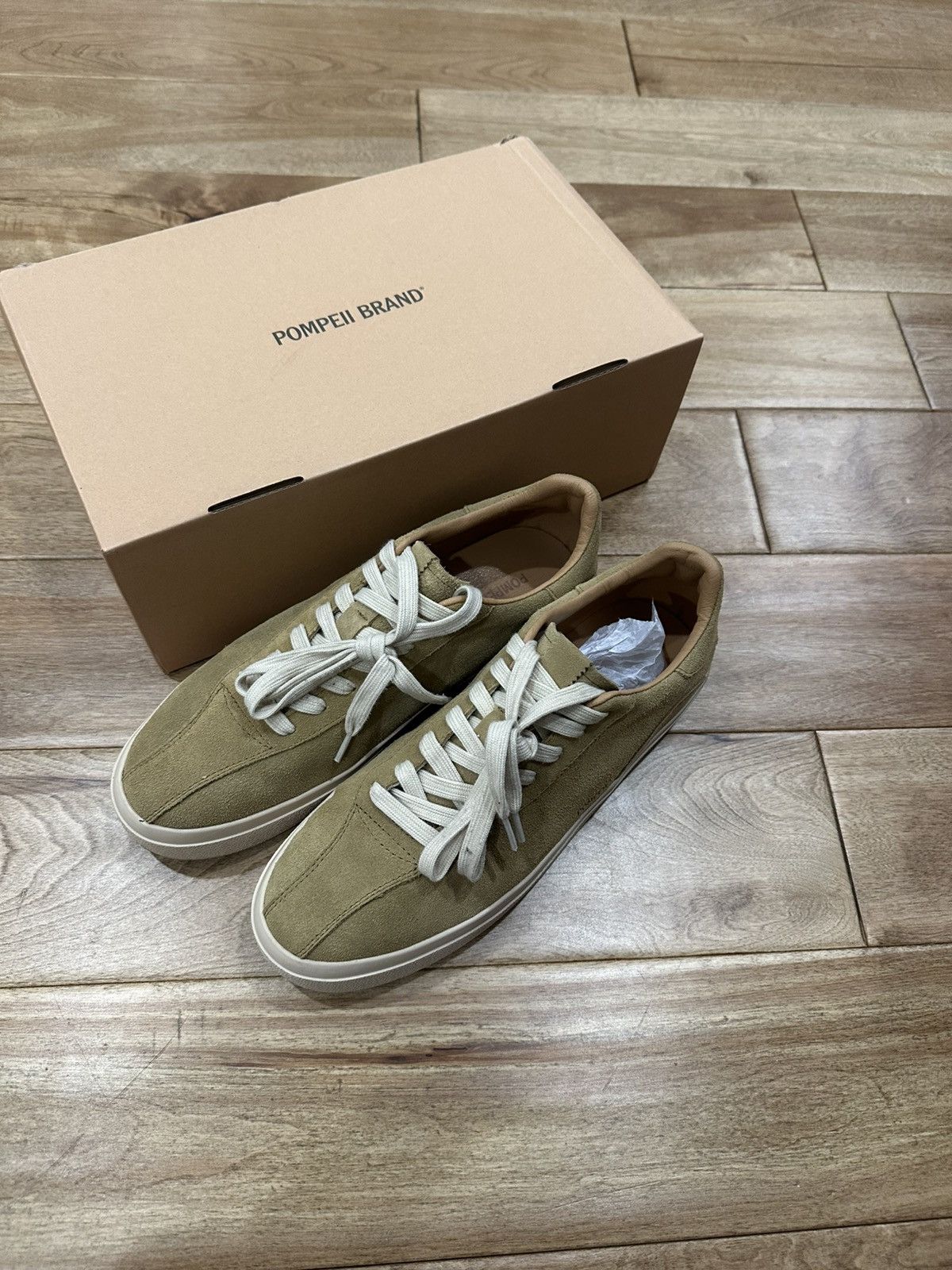 Designer Pompeii Suede Low top sneaker Size US 9.5 / EU 42-43 - 1 Thumbnail