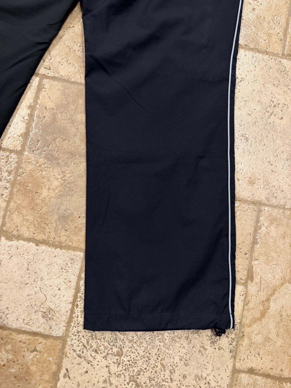 Nike Vintage Nike Track Black Baggy Lined Windbreaker Pants Size US 36 / EU 52 - 8 Thumbnail
