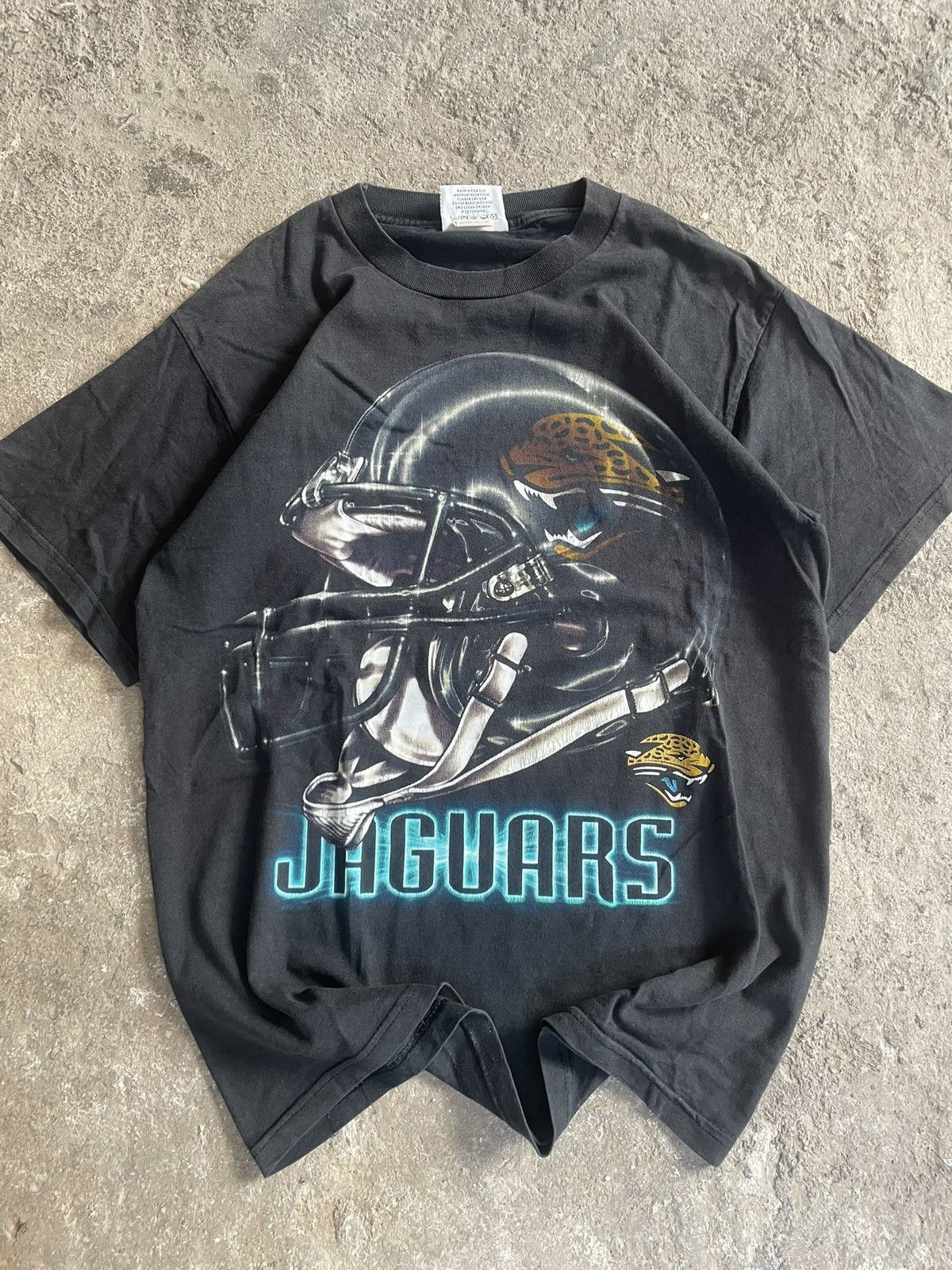 NFL Vintage Jacksonville Jaguars NFL tee Size US M / EU 48-50 / 2 - 4 Thumbnail