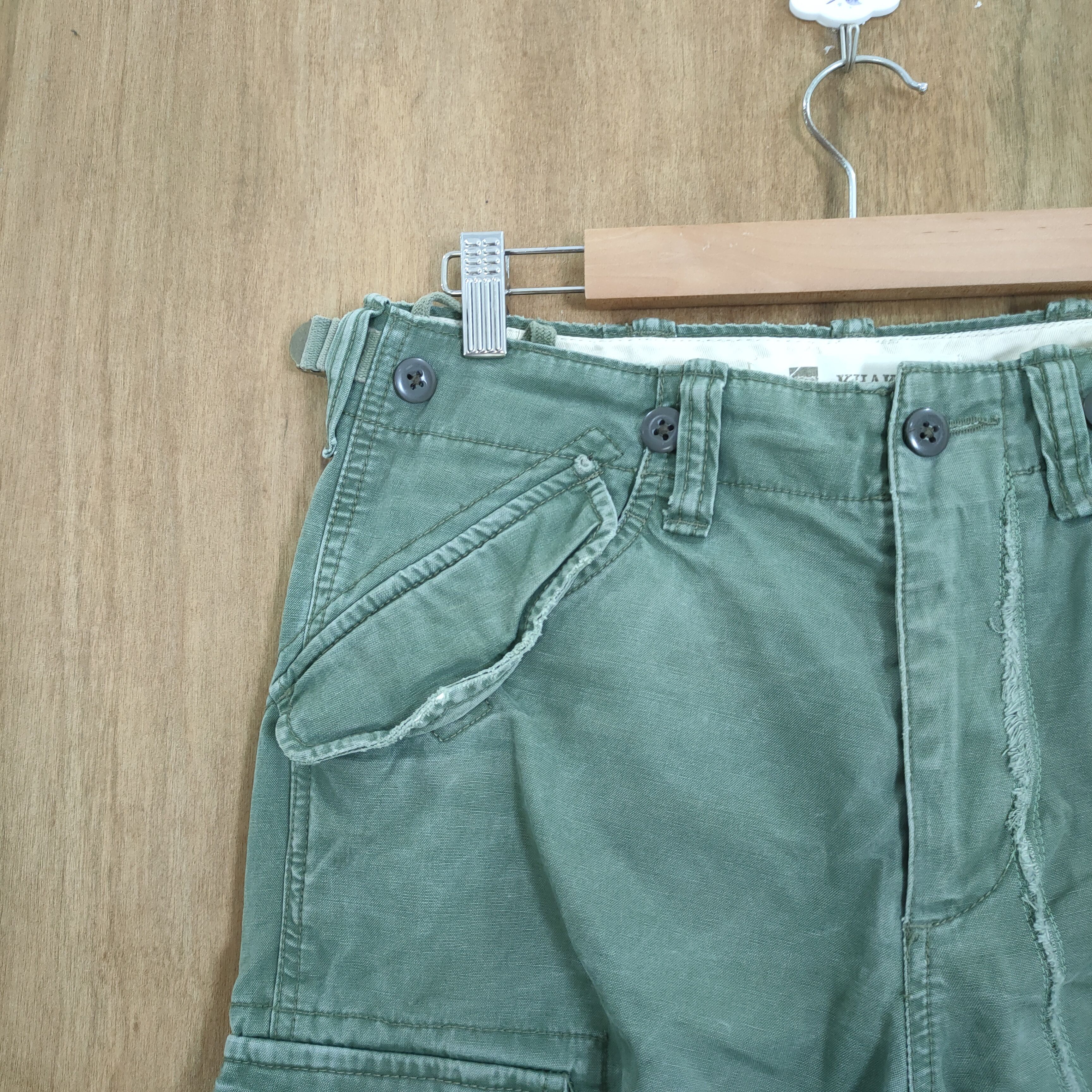 Japanese Brand VINTAGE JAPANESE BRAND GP FADED BONDAGE CARGO PANTS Size US 29 - 7 Thumbnail