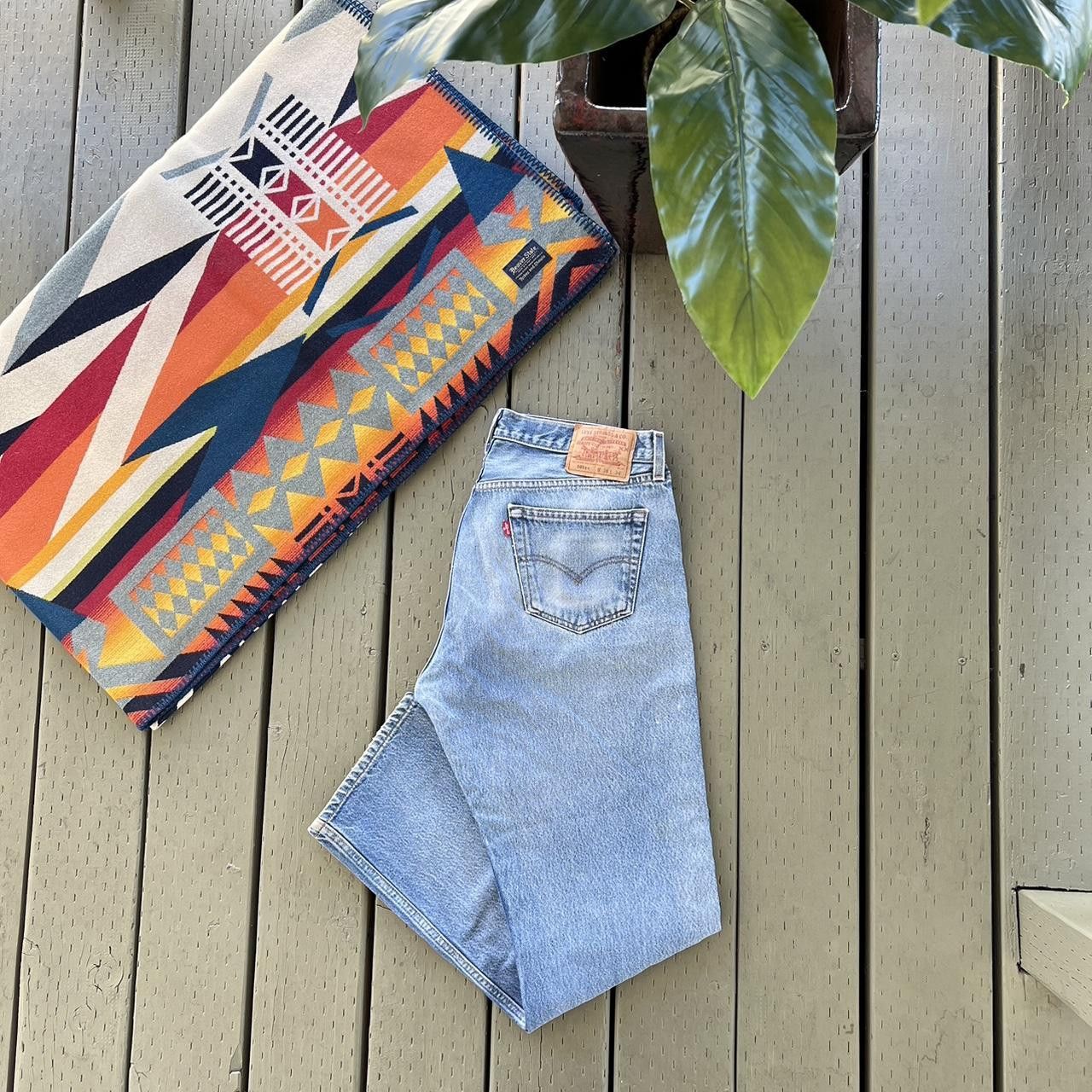 Levi's Vintage Levis 501 Jeans Straight Leg Button Fly Denim 90s Size US 34 / EU 50 - 1 Thumbnail