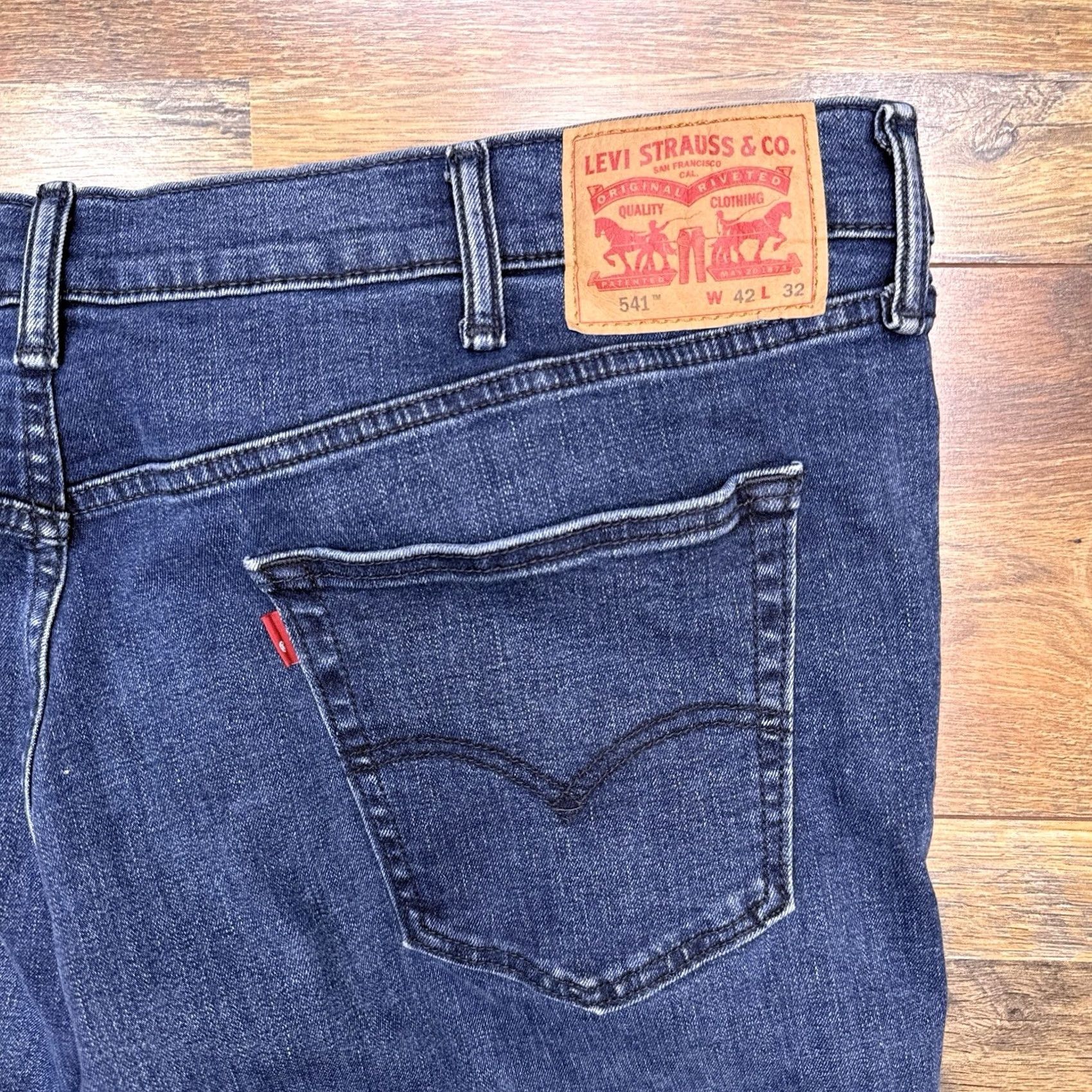 Levi's Levi's 541 Jeans Mens 42x32 Athletic Taper Stretch High Rise Denim Blue 5-Pocket Regular Sportswear Mens Clothing Vintage No Size US 42 / EU 58 - 2 Thumbnail