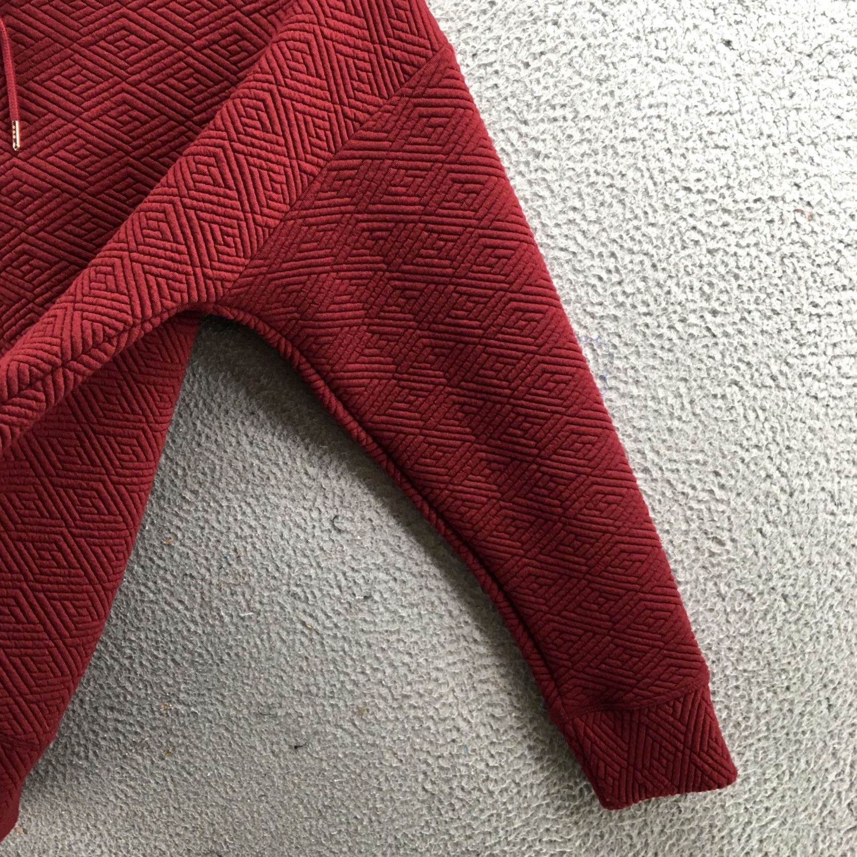 Vintage Ideology Hoodie Womens M Burgundy Pullover Polyester Textured Casual Sweatshirt Size M / US 6-8 / IT 42-44 - 5 Thumbnail