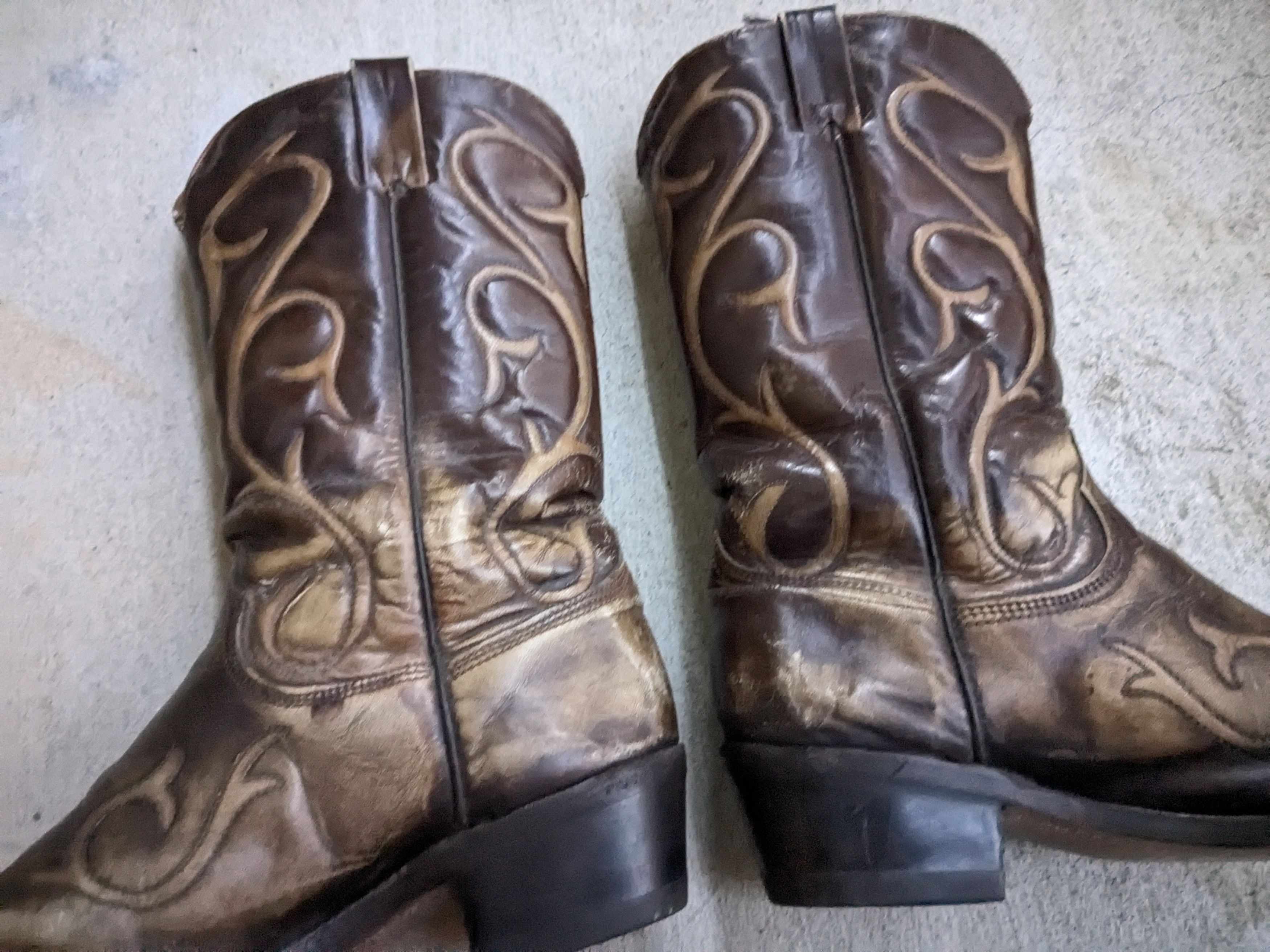 Wrangler Vintage Wrangler Cowboy Boots Brown 9 EE Wide Leather USA Size US 9 / EU 42 - 8 Thumbnail