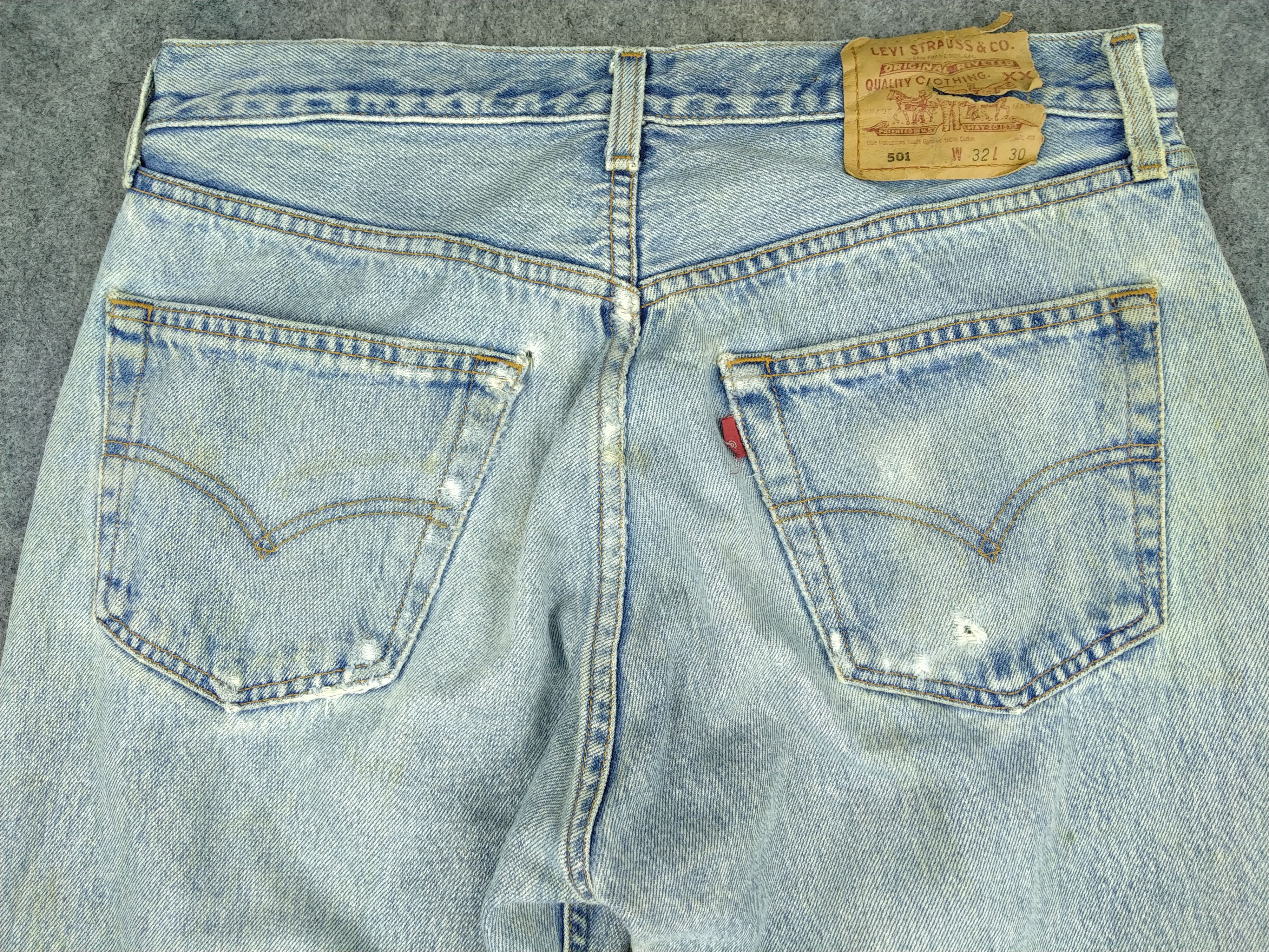 Levi's Light Wash Vintage Levi's 501 Distressed Denim 31x29.5 JN582 Size US 31 - 4 Thumbnail