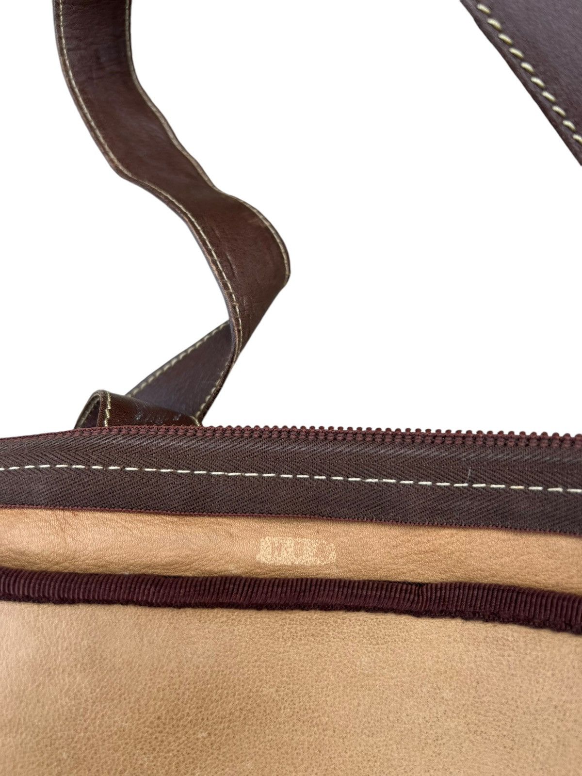Leather Vintage 80s LOEWE Patina Distress Scratch Suede Leather Bag Size ONE SIZE - 22 Thumbnail