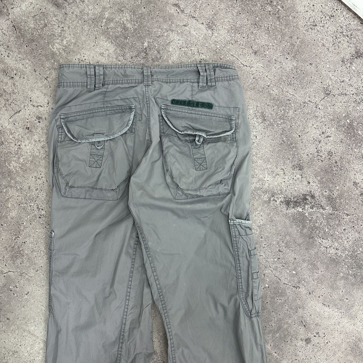 Pepe Jeans Vintage 00s Pepe Jeans multi pocket cargo jeans y2k hype og Size US 31 - 4 Thumbnail