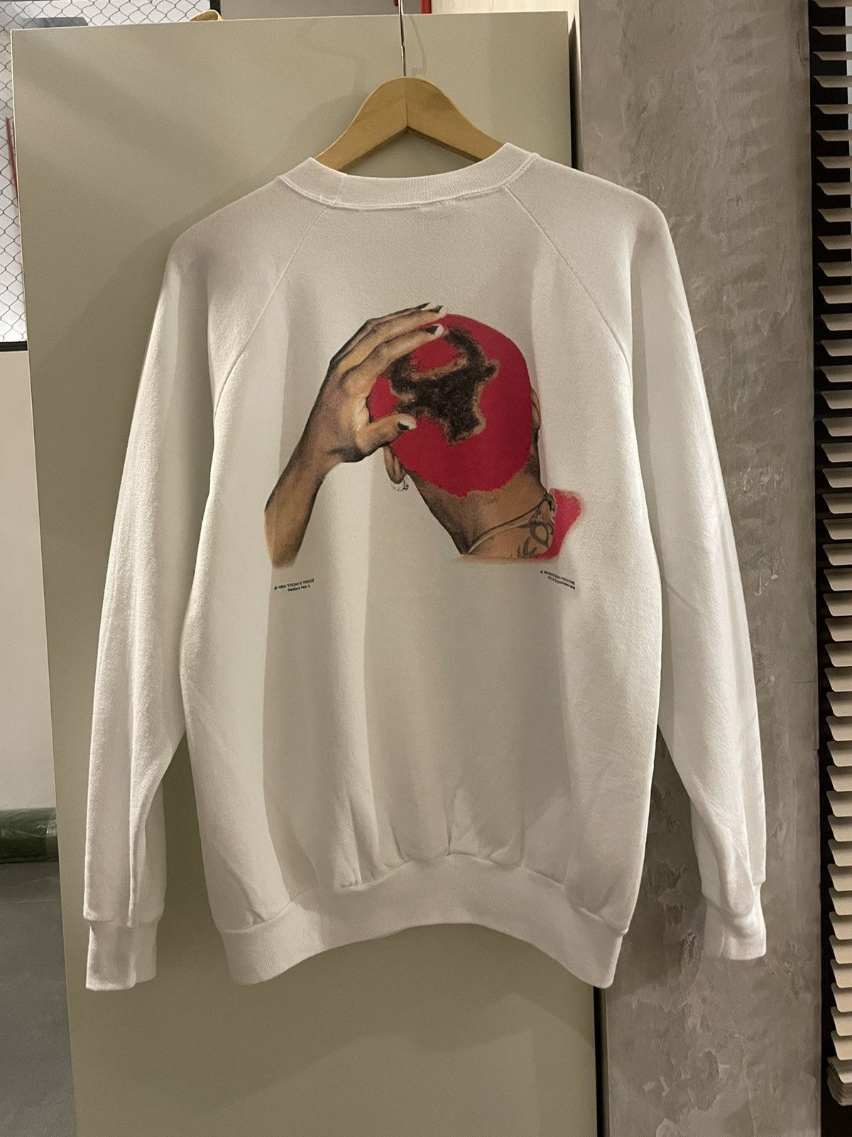 Vintage DENNIS RODMAN chicago bulls NBA sweatshirt size L