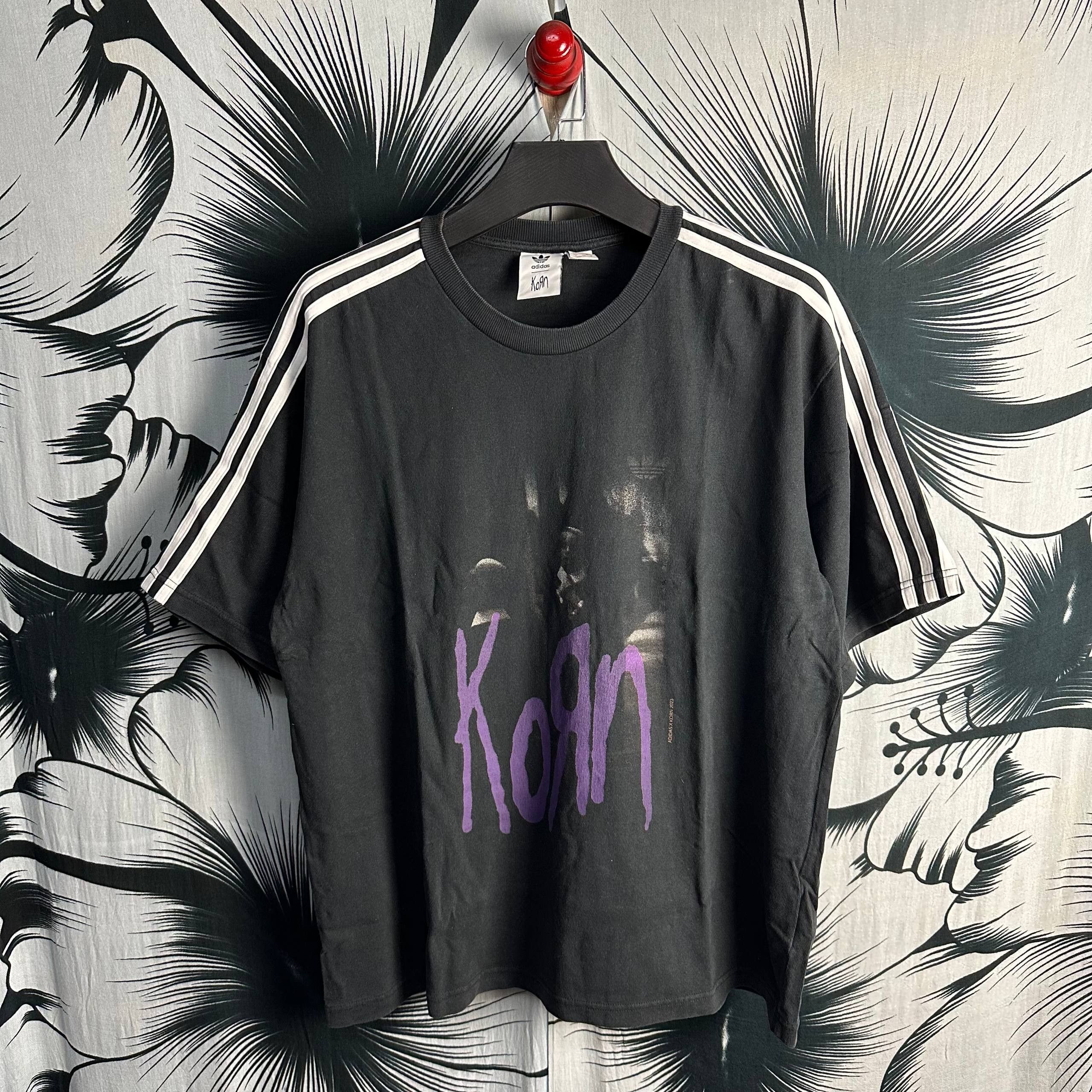 Adidas Authentic Adidas Korn "Life Is Peachy" Band T-Shirt FW23 Size US XL / EU 56 / 4 - 1 Thumbnail