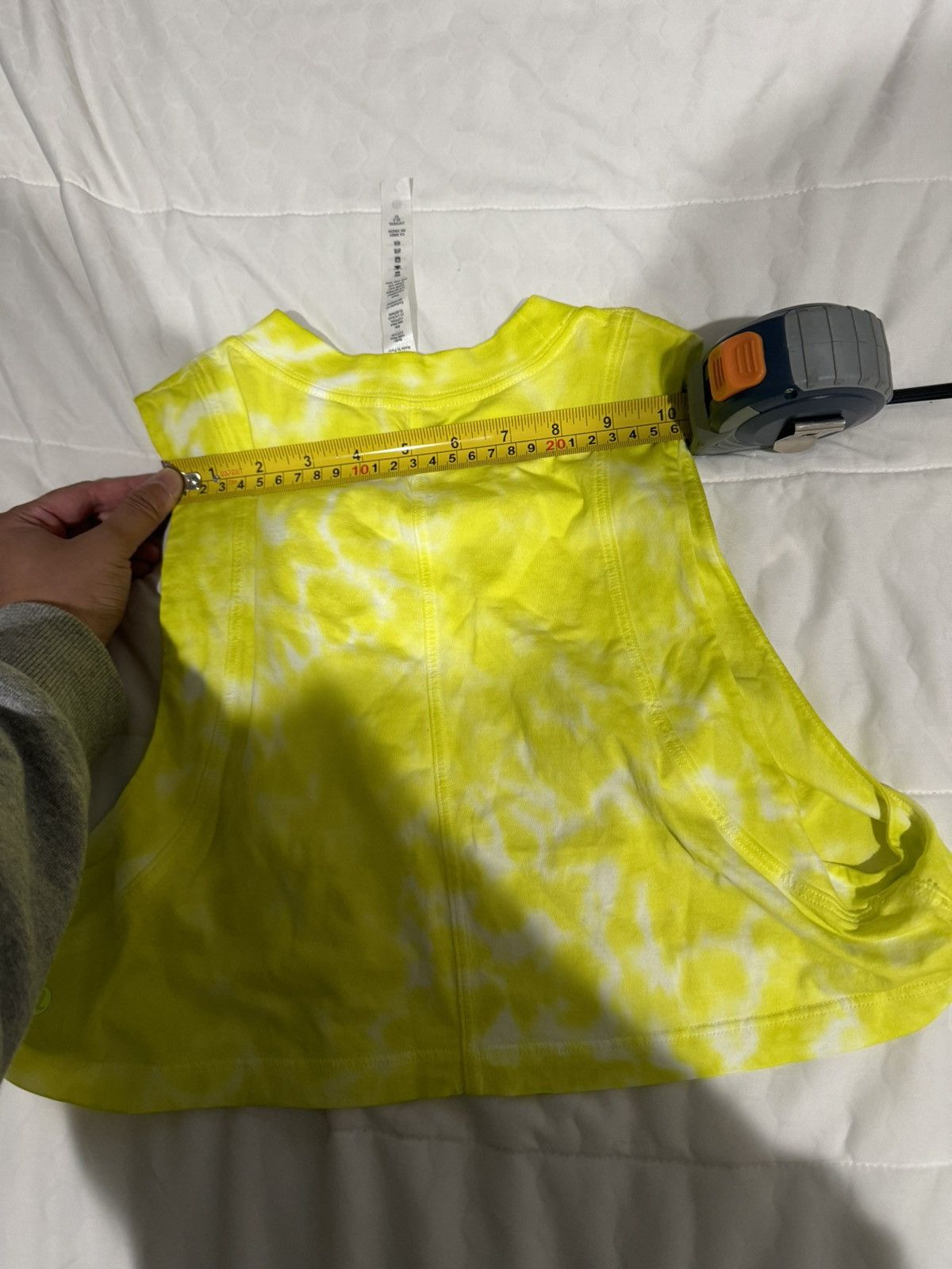 Lululemon NWT Lululemon All Yours Cropped Tank Tie Dye Size XS / US 0-2 / IT 36-38 - 7 Thumbnail
