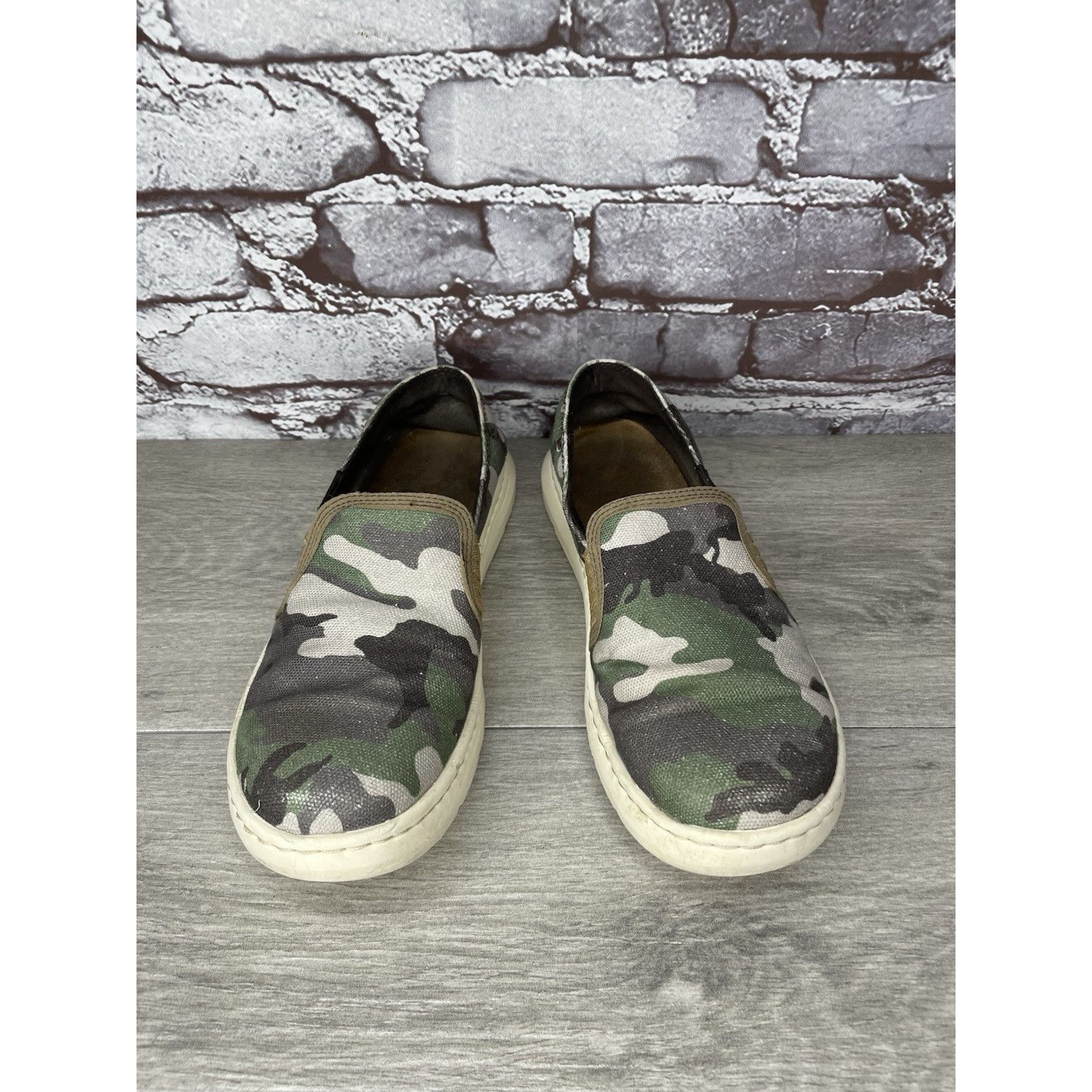 Ariat Ariat Cruiser Camo Green Brown Canvas Fabric Slip On Shoes W Size US 7.5 / IT 37.5 - 2 Thumbnail