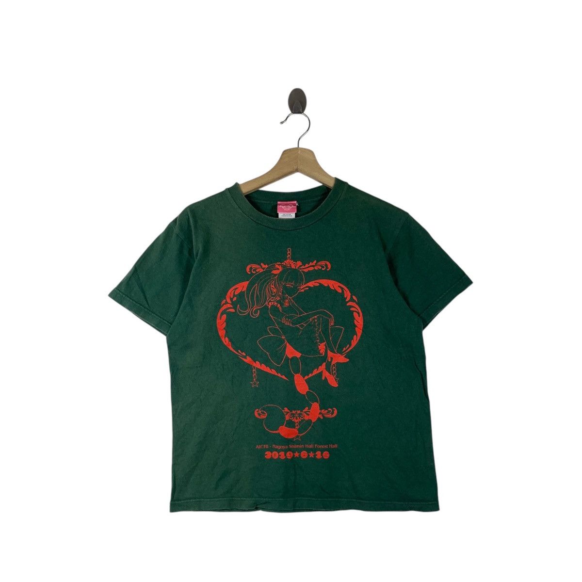 Vintage LOVE LIVE! YUKARI TAMURA Twilight Chandelier Tee Shirt Top Size US S / EU 44-46 / 1 - 1 Thumbnail