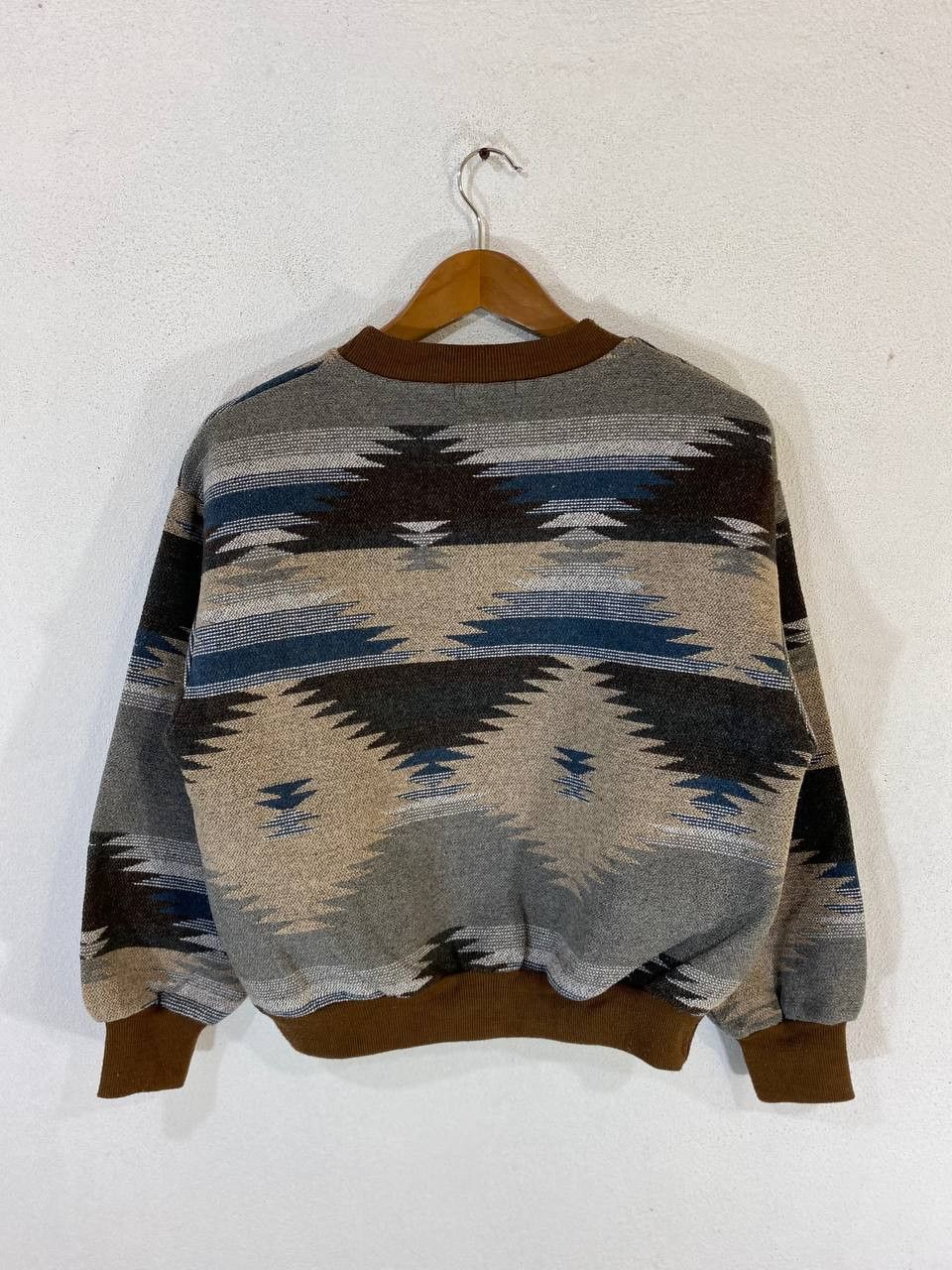 Japanese Brand anap japanese brands navajo design sweathirt nice design Size US M / EU 48-50 / 2 - 6 Thumbnail