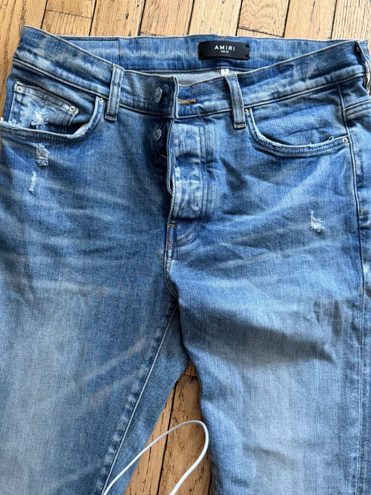Amiri AMIRI distressed skinny-fit jean Size US 33 - 2 Thumbnail