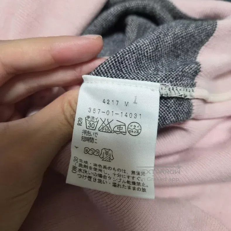 Vivienne Westwood Vivienne Westwood Cherry Blossom Pink Lace Skull Knit Jack Size L / US 10 / IT 46 - 4 Thumbnail