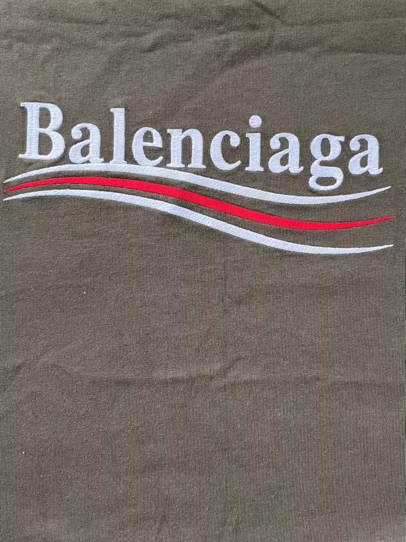 Balenciaga Balenciaga Logo monogram print crew neck short sleeve Size US XL / EU 56 / 4 - 4 Thumbnail
