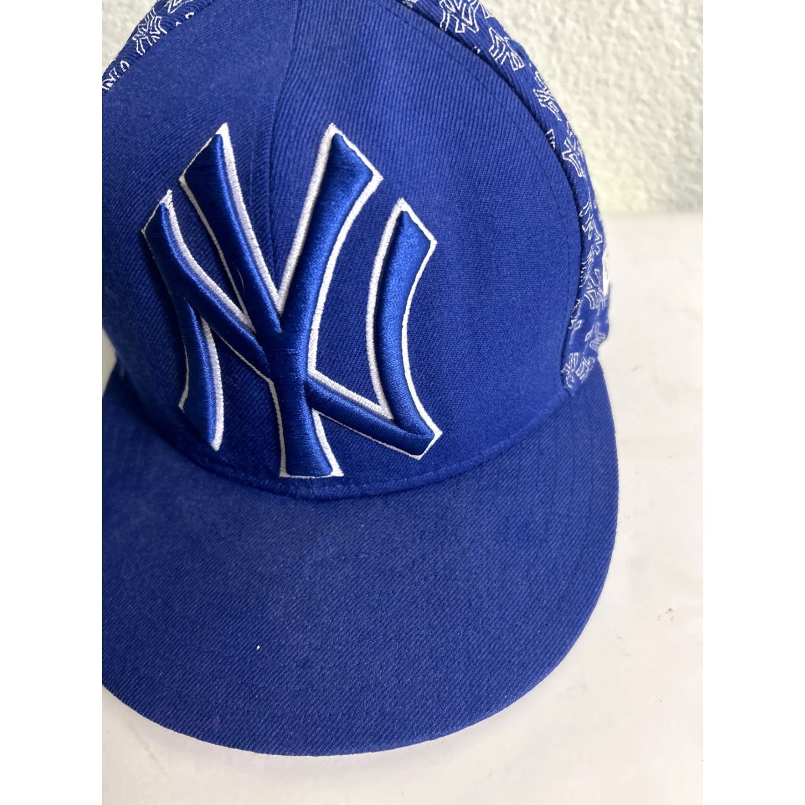 New Era VINTAGE New Era Baseball Hat NY Yankees Royal Blue 7 3/8 Men Wool 59FIFTY Cap Mens OR Boys Size ONE SIZE - 2 Thumbnail