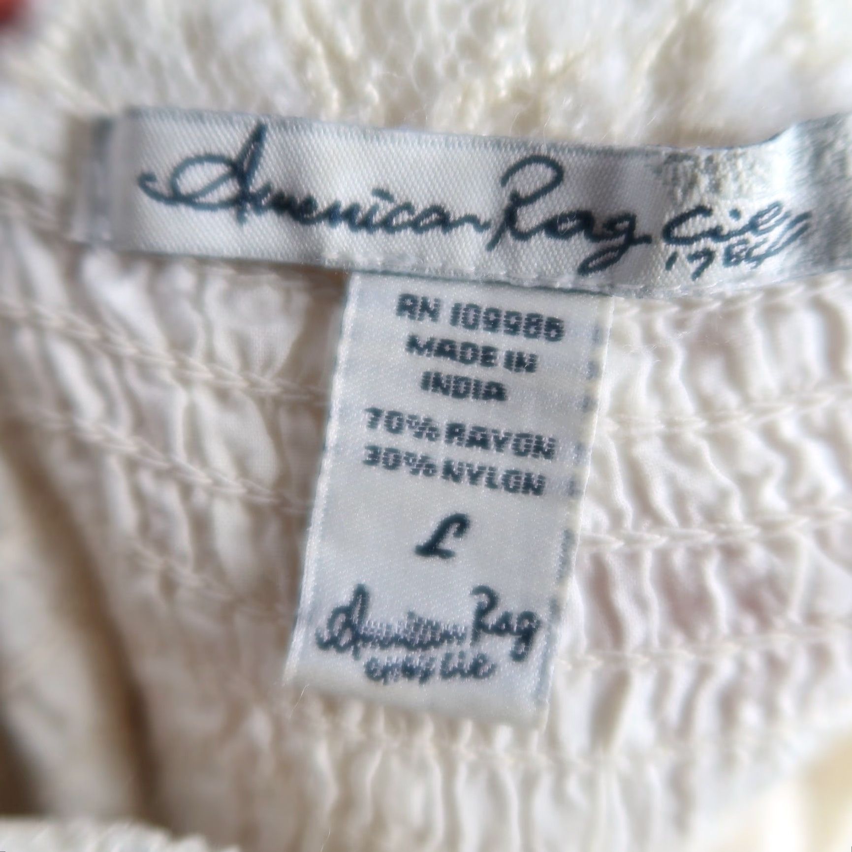 Vintage **Y2K American Rag Cream Smocked Back Lace Tunic Top Size L** User: Vintage American Rag Cream Y2K Smocked Back Lace Tunic Top Size L Size L / US 10 / IT 46 - 6 Thumbnail