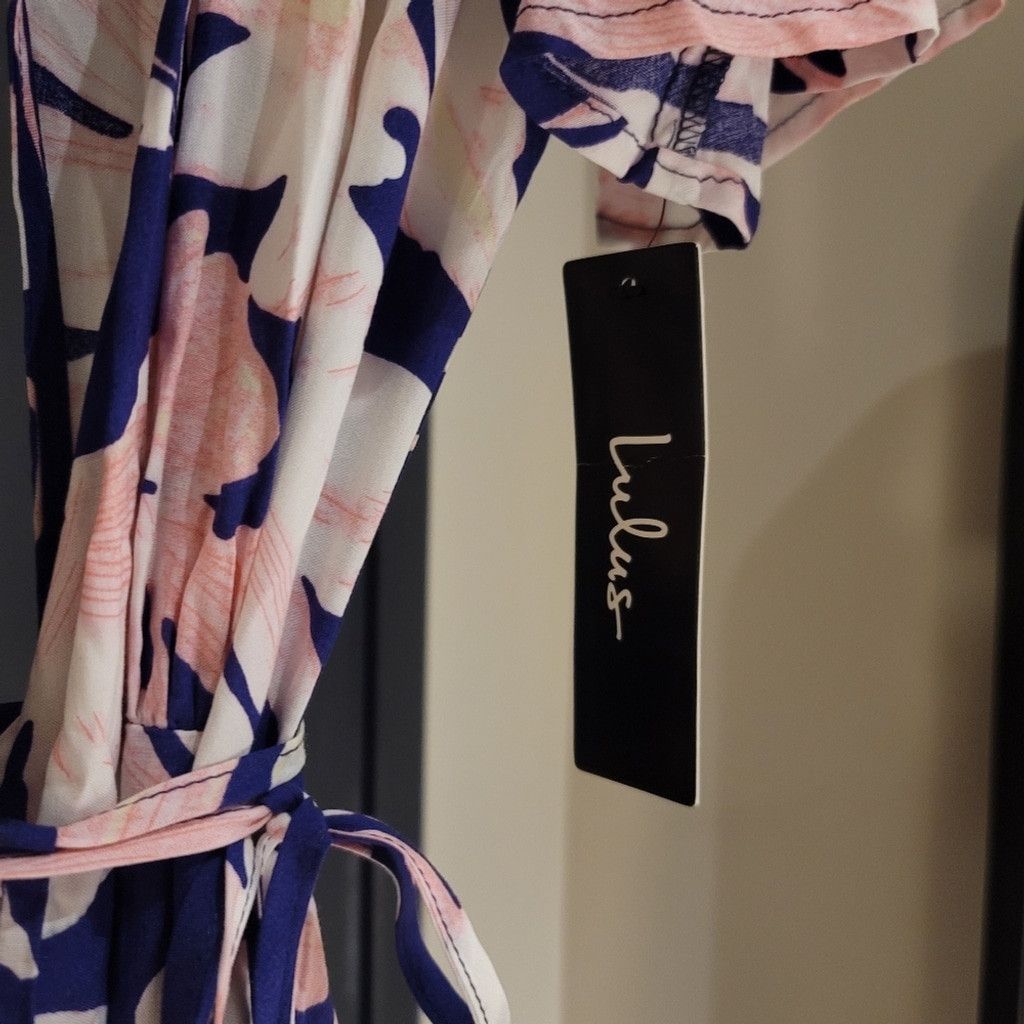 Lulus NWT Lulu's Azalea Regalia Navy Blue Floral Wrap Maxi Dress Size S / US 4 / IT 40 - 7 Thumbnail
