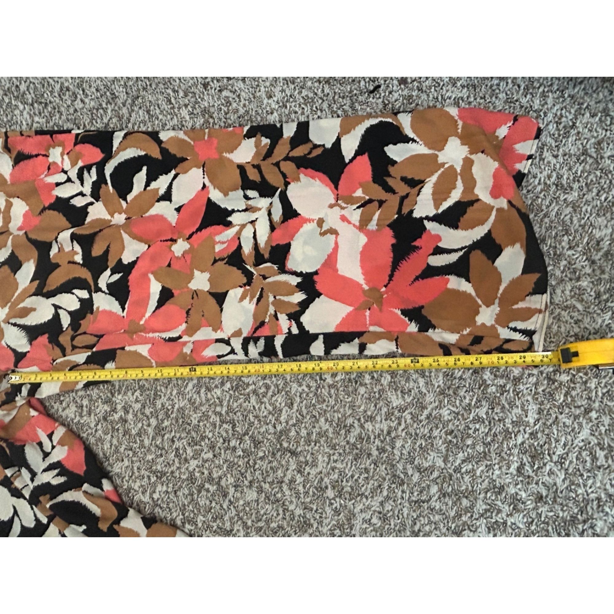 Calvin Klein Calvin Klein Wide leg floral print pull on pants lightweight Size 24" / US 00 / IT 34 - 4 Thumbnail