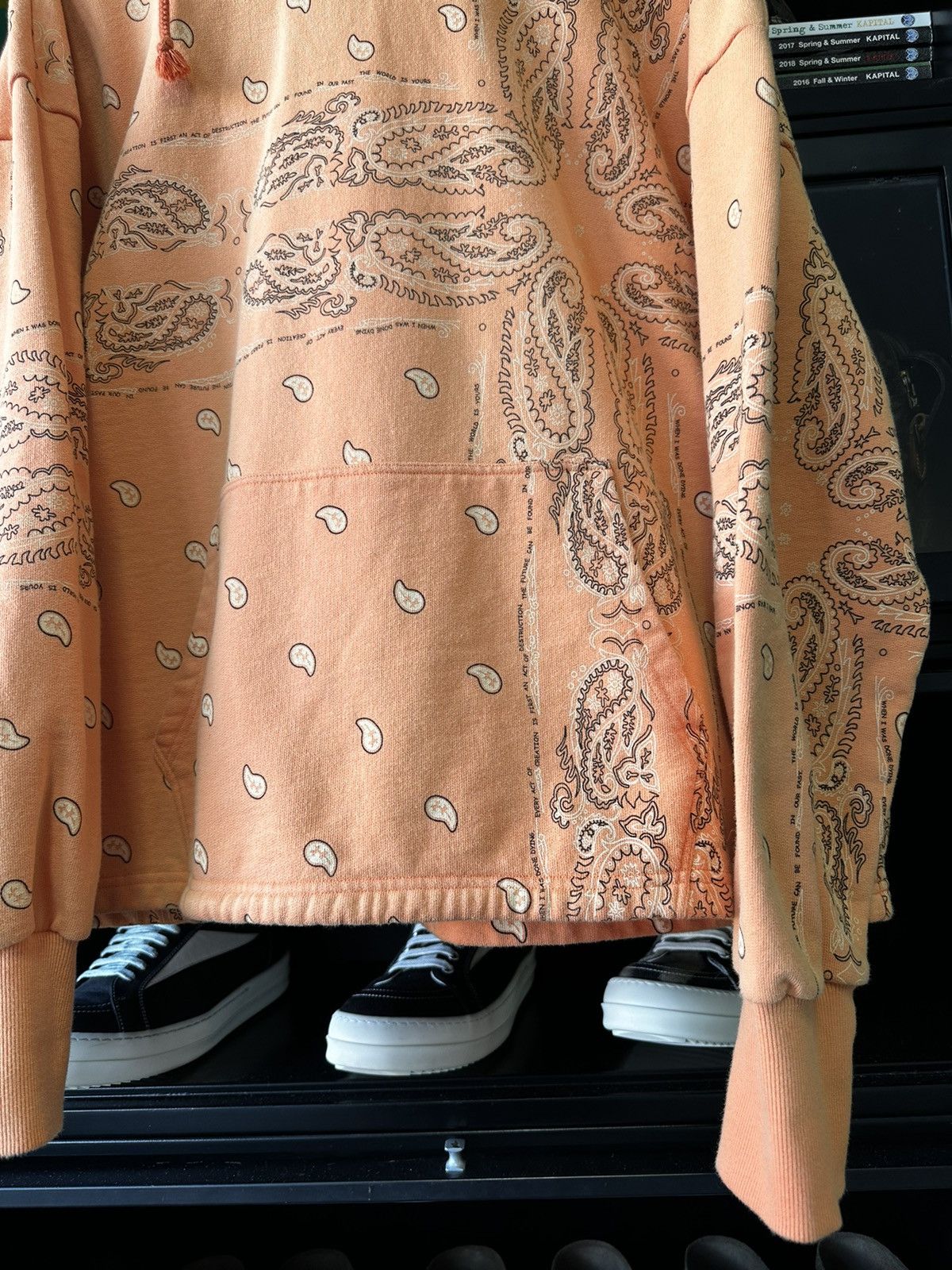 THE WORLD IS YOURS The World Is Yours X Innocence Paisley Vintage Hoodie Size US L / EU 52-54 / 3 - 6 Thumbnail