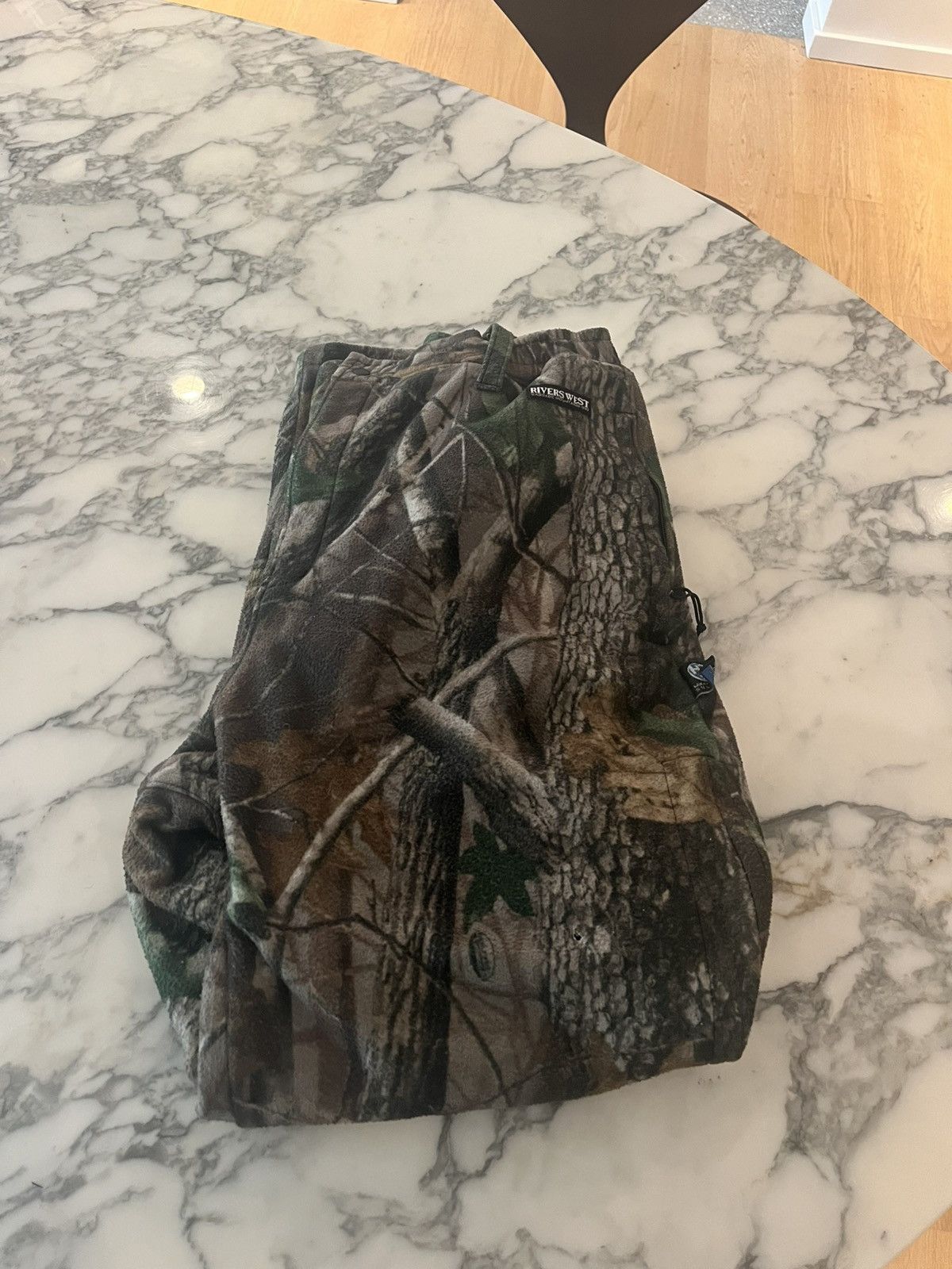 Japanese Brand Camo Zippered Fleece Sweatpants size XL Size US 36 / EU 52 - 1 Thumbnail